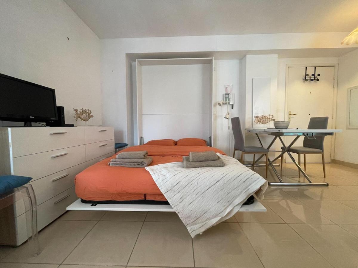 Perfect Airport Apartment *