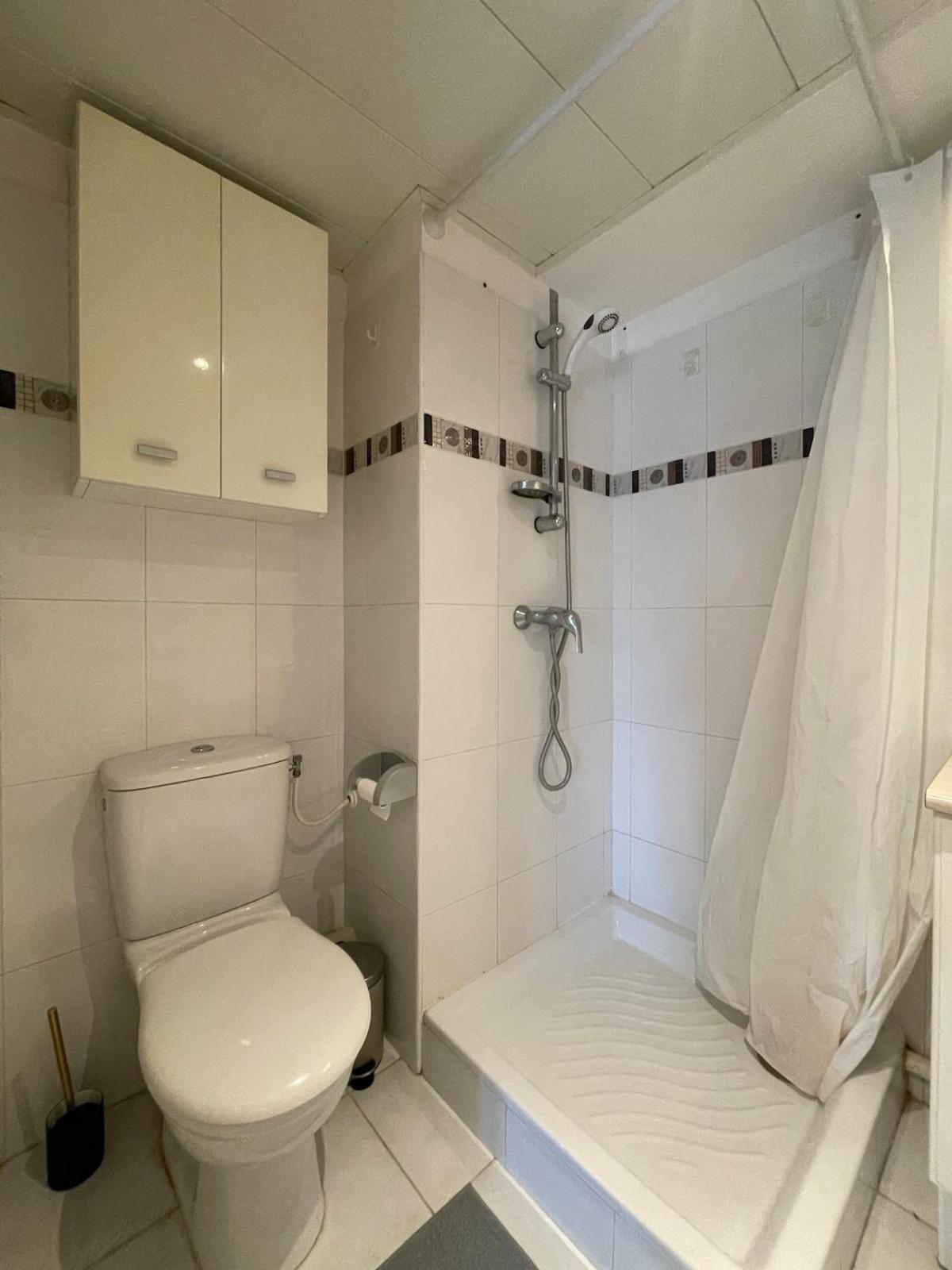 Perfect Airport Apartment *