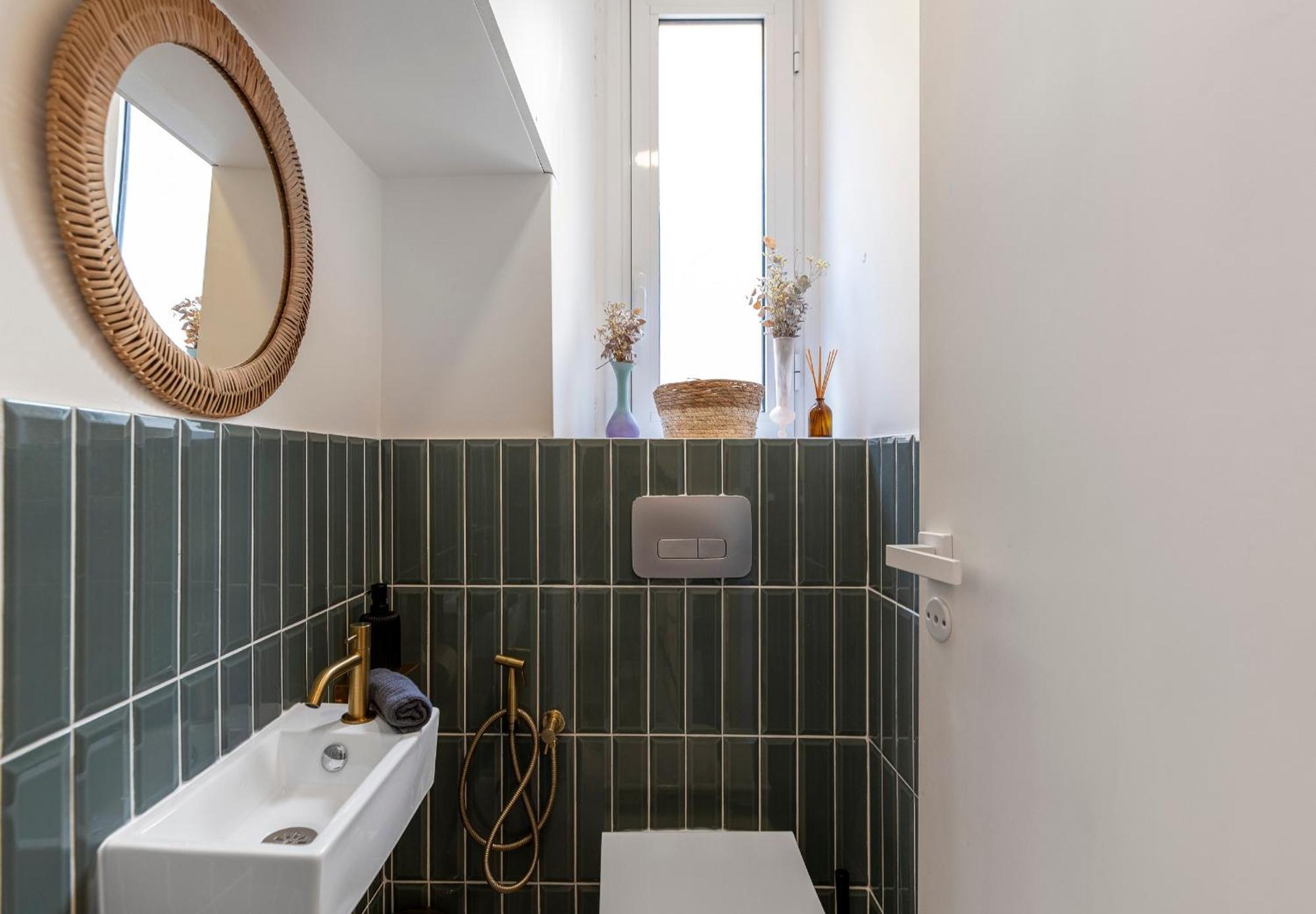 2 Pieces Dans Le Vieux - A 3 Min De La Et Du Celebre Cours Saleya Apartamento *