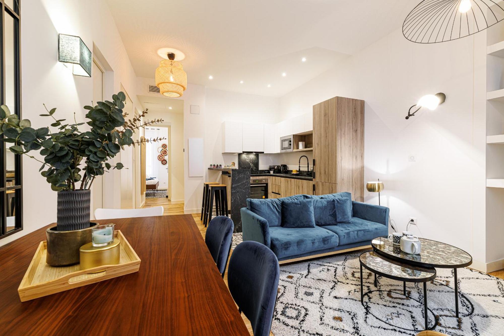 Apartment Chic & Cozy 2 Bdr Heart Of The Old Town