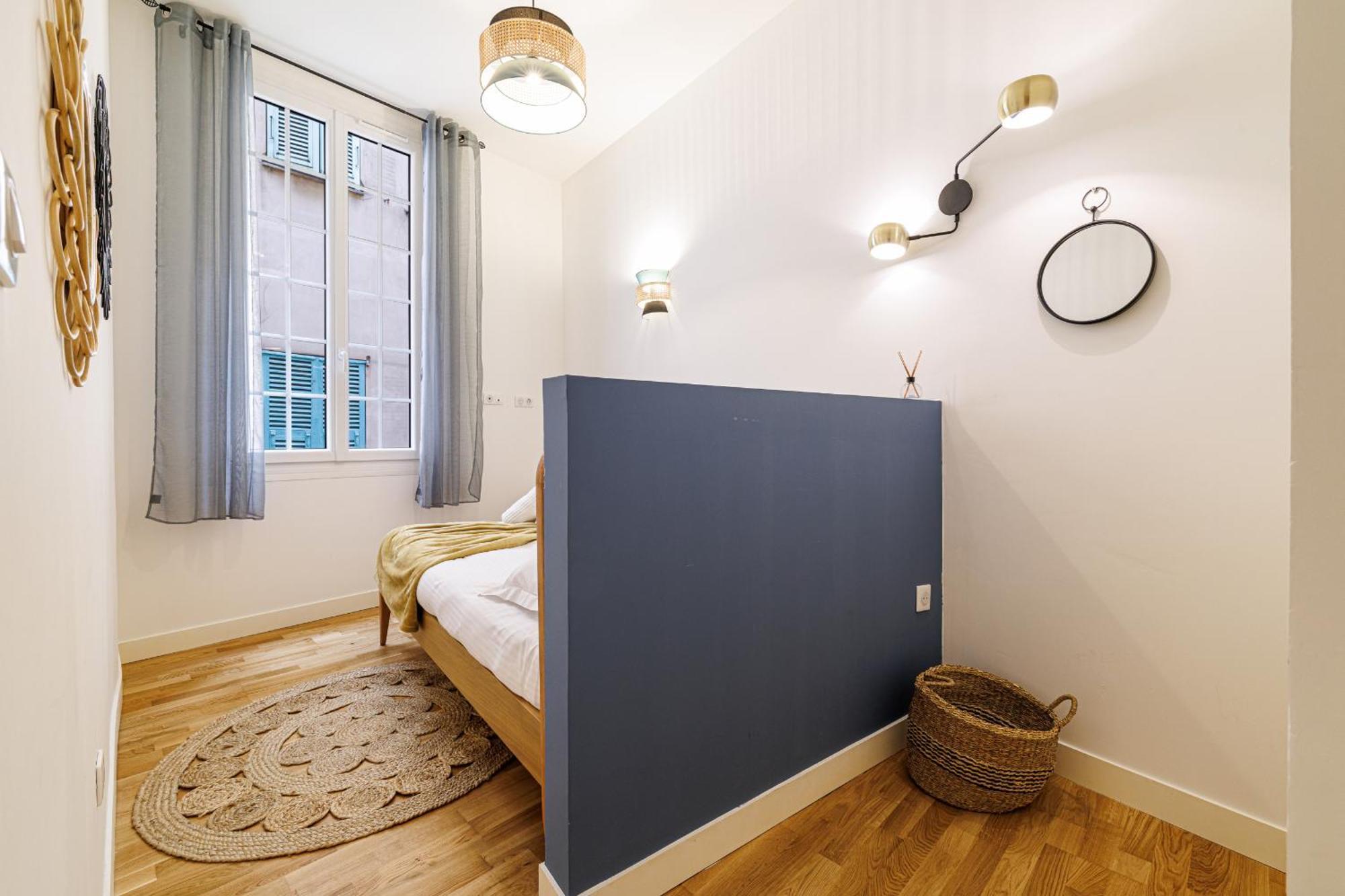 Apartment Chic & Cozy 2 Bdr Heart Of The Old Town *