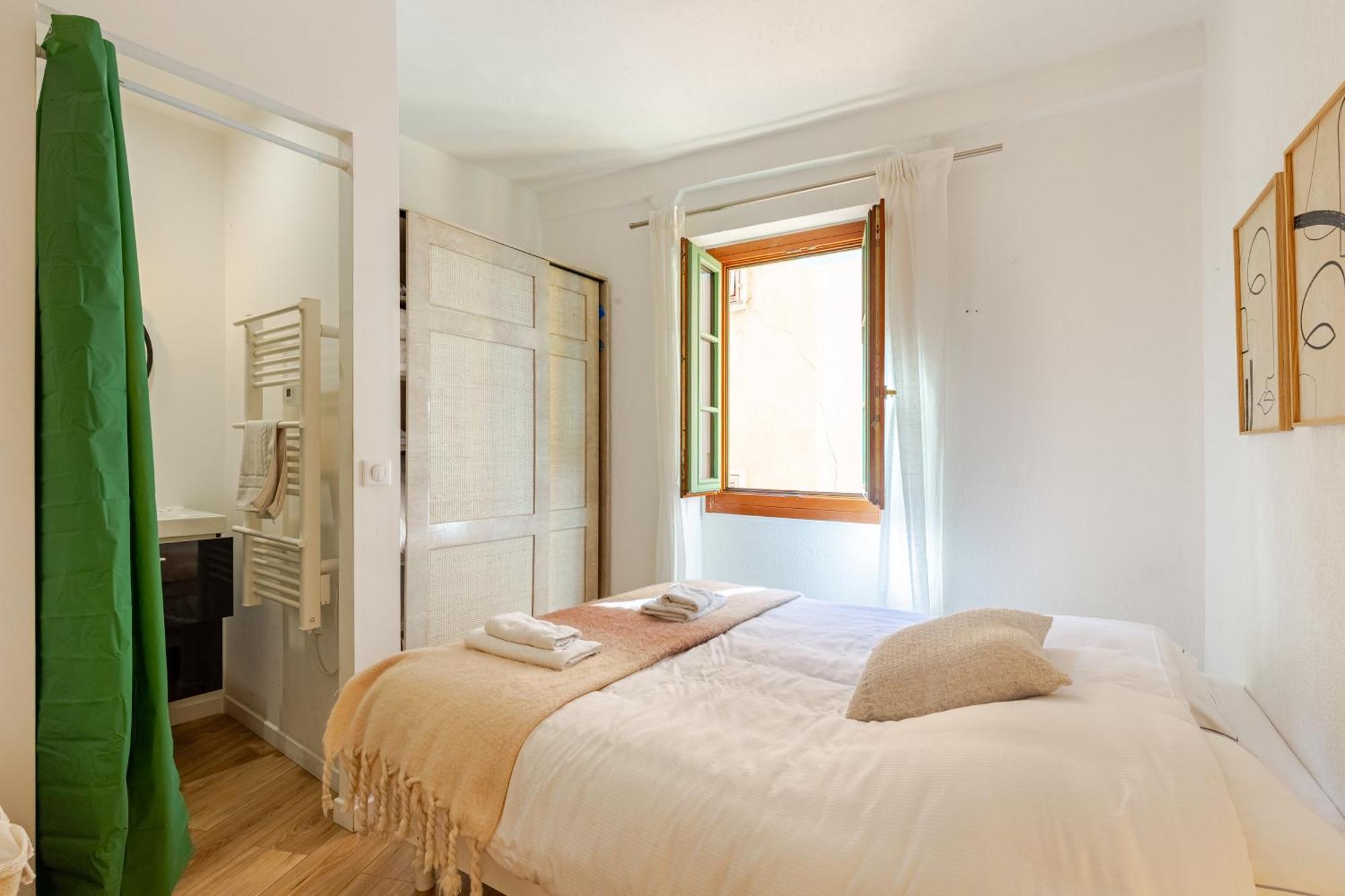 Cocon Et Paisible Au Coeur Du Vieux Apartment *