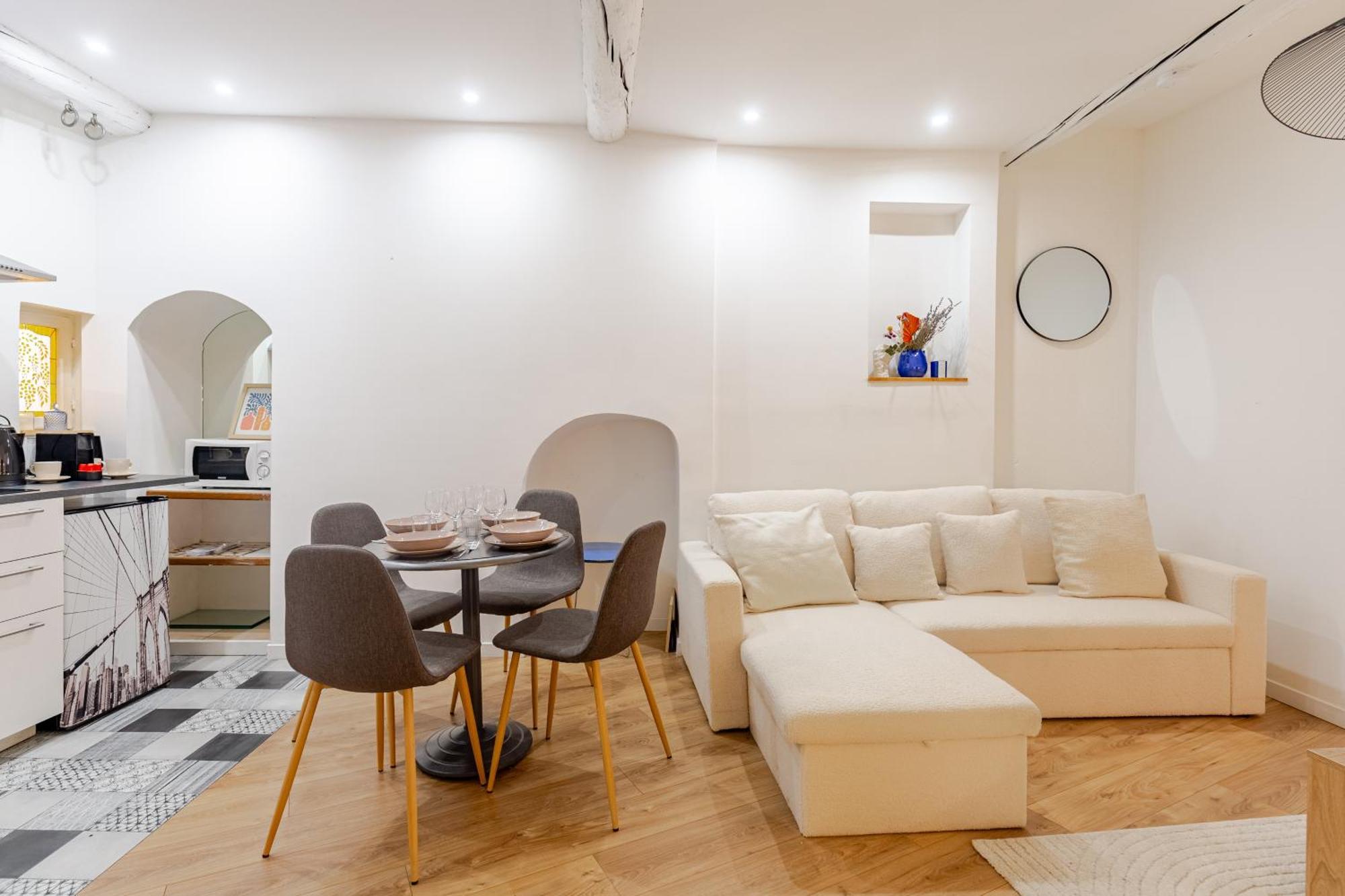 Cocon Et Paisible Au Coeur Du Vieux Nice