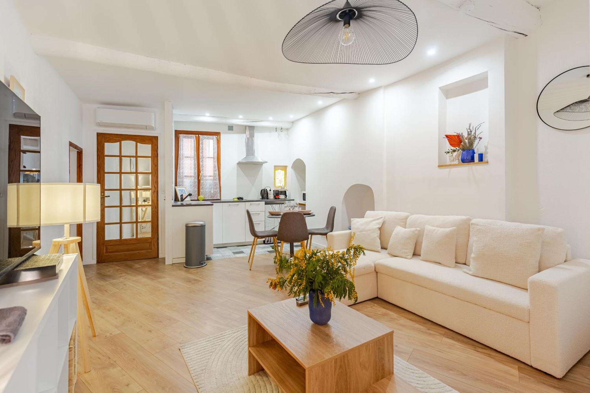 Cocon Et Paisible Au Coeur Du Vieux *