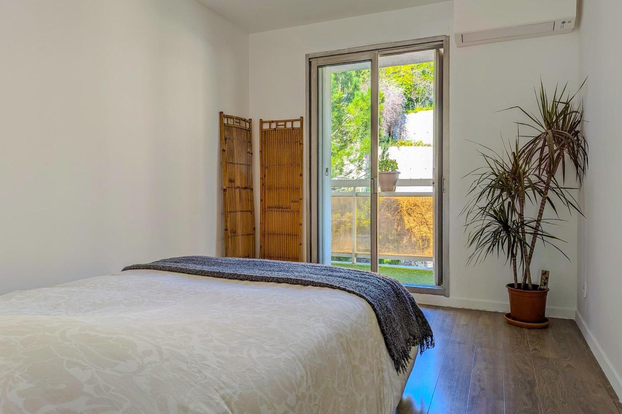 For 8 Guests In Center Apartment