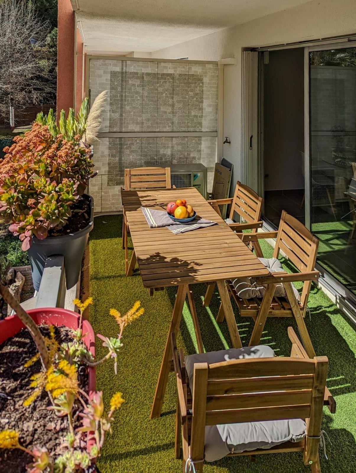 Apartment For 8 Guests In Center *
