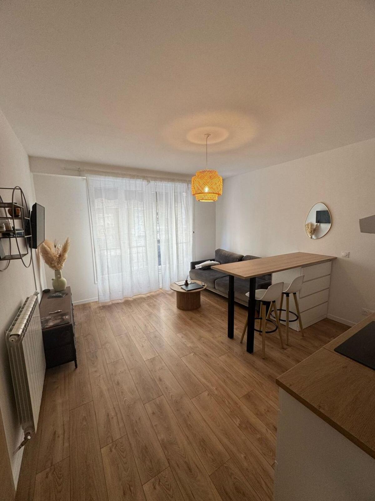 Charming 2p Center For 4 Apartment *