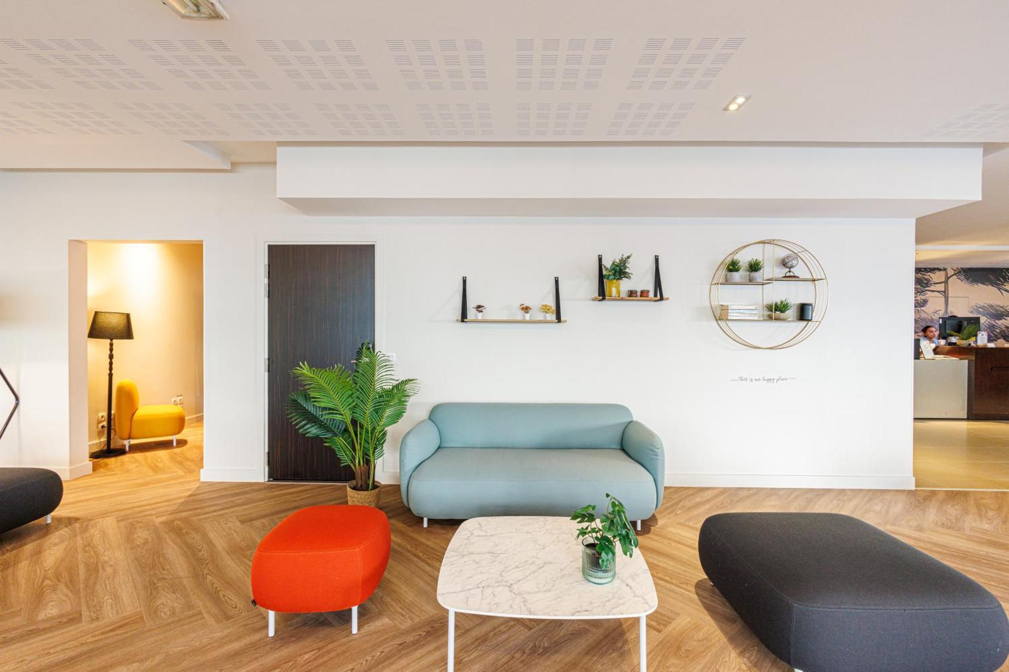 Adagio Centre