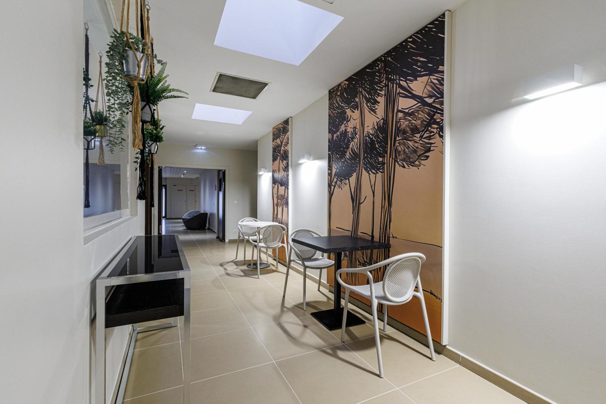 Adagio Centre Nice