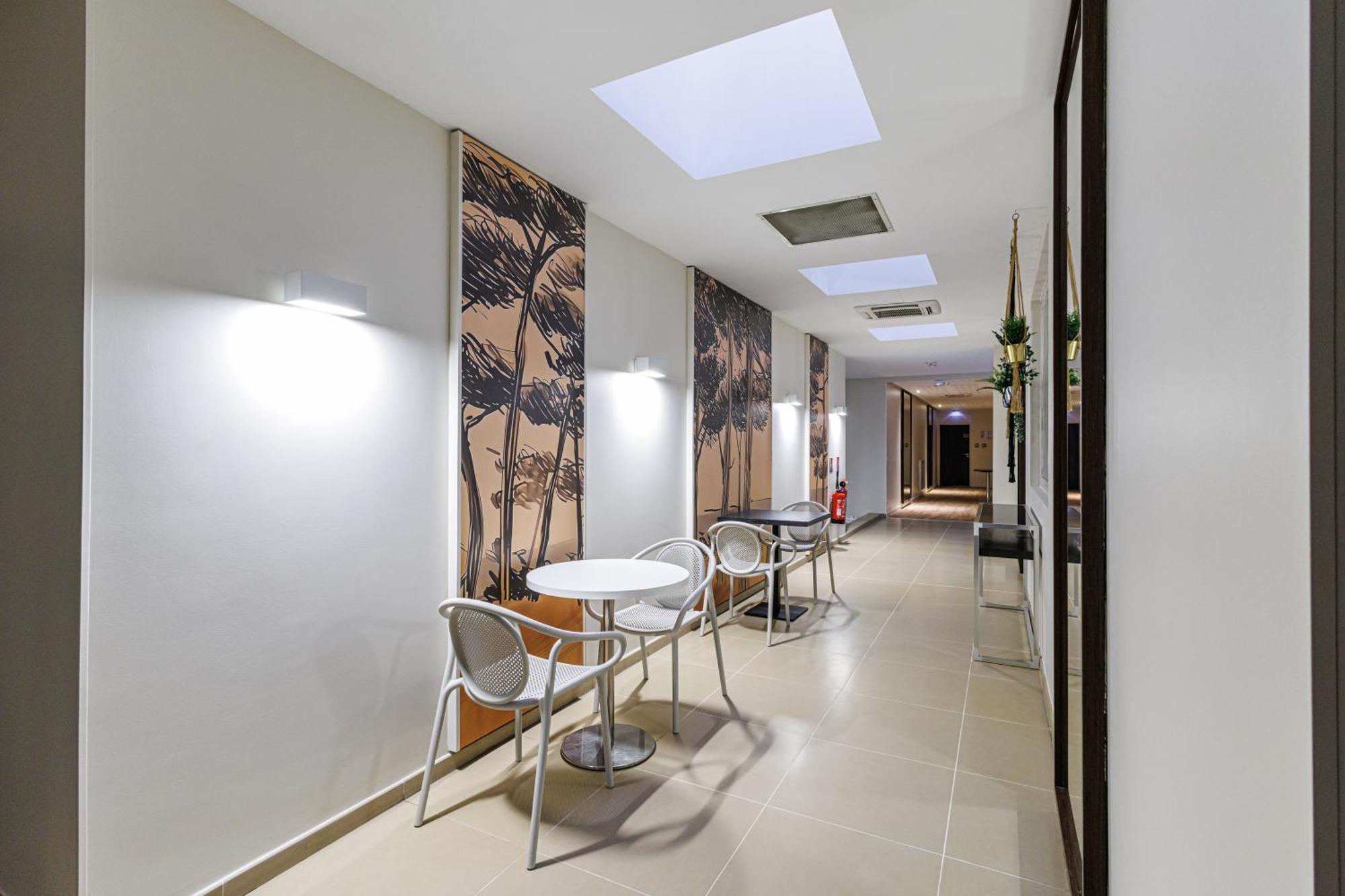 Adagio Centre Aparthotel Nice
