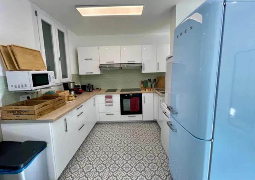 Homestay Les De Cedric Iconic Tram Gare Pour Personnes Calmes *