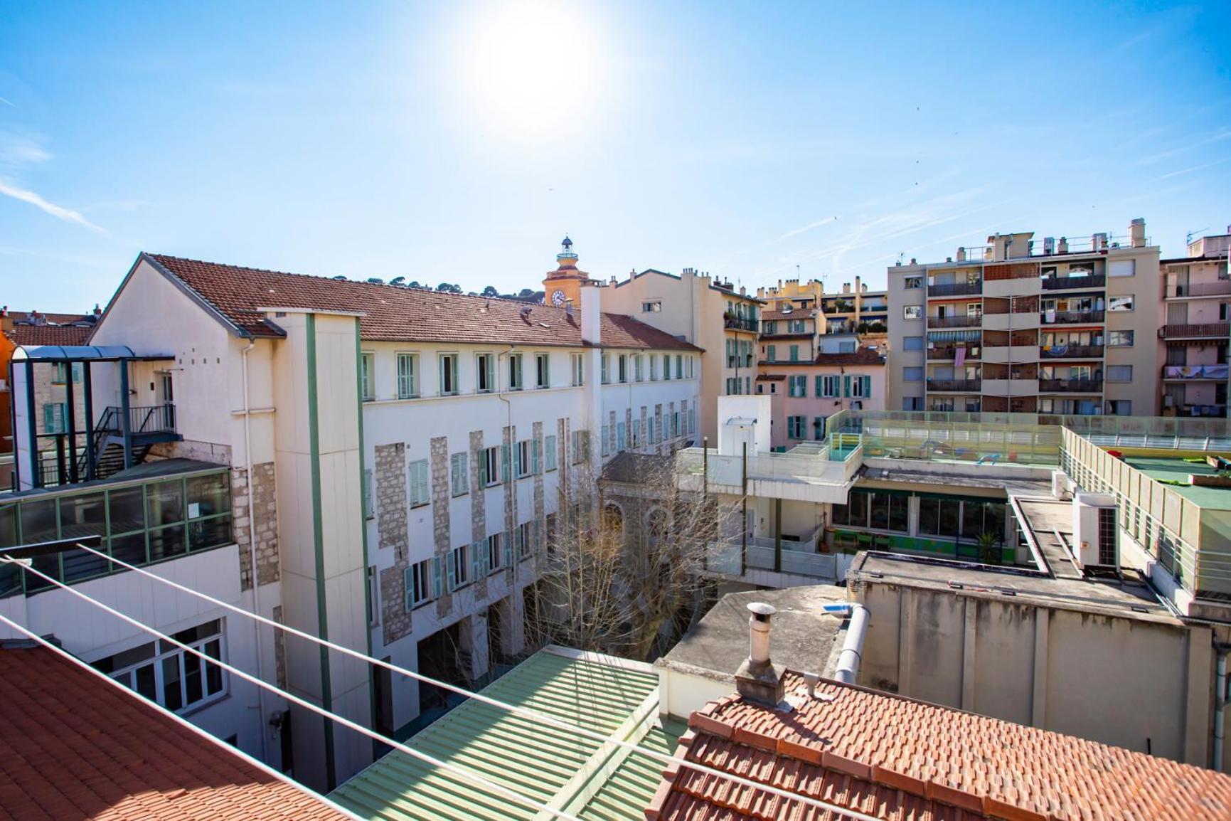 Apartment #25 2bdr Port, 5min From The Old Town Balcony, Ac&wifi *