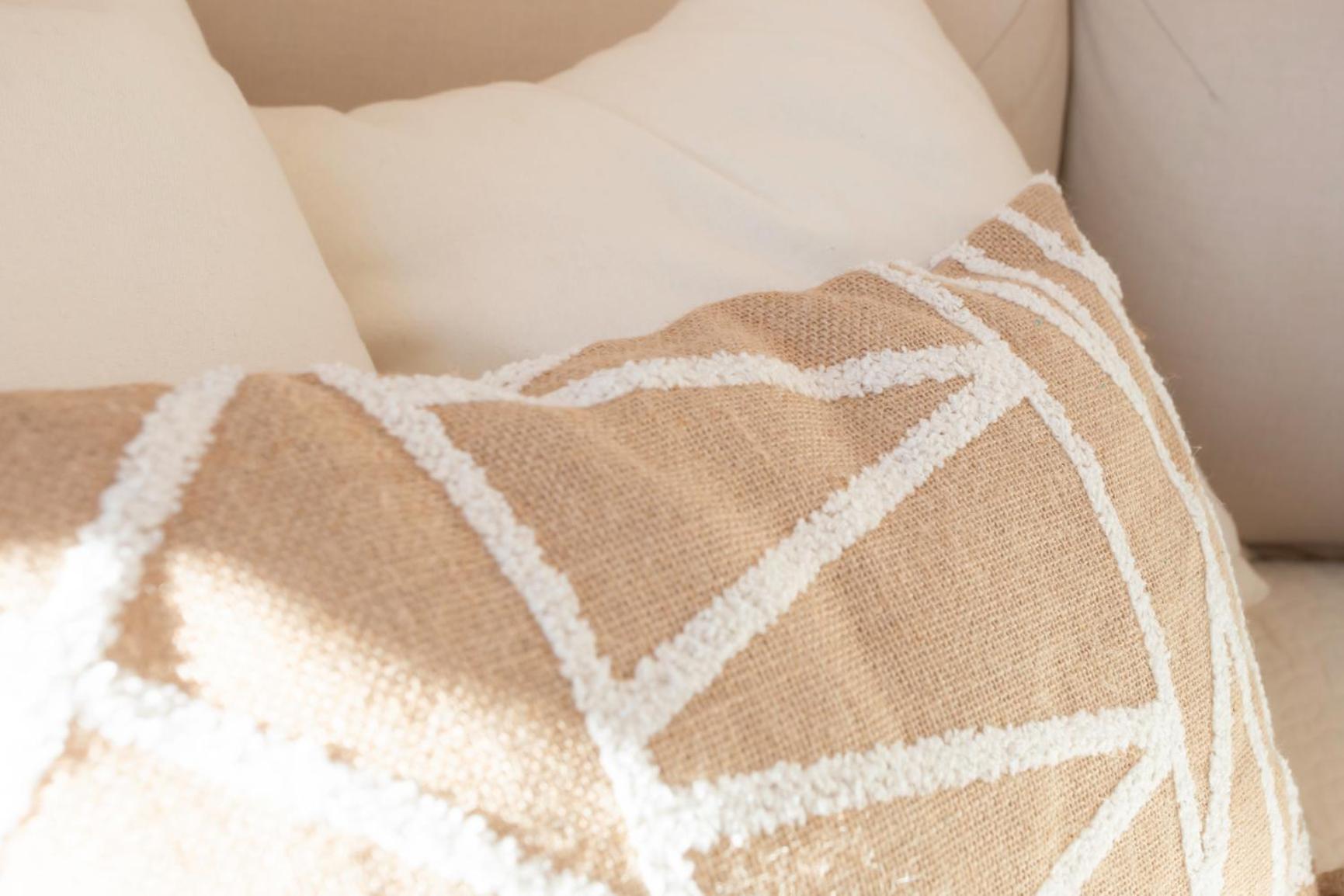 #25 2bdr Port, 5min From The Old Town Balcony, Ac&wifi Apartment Nice