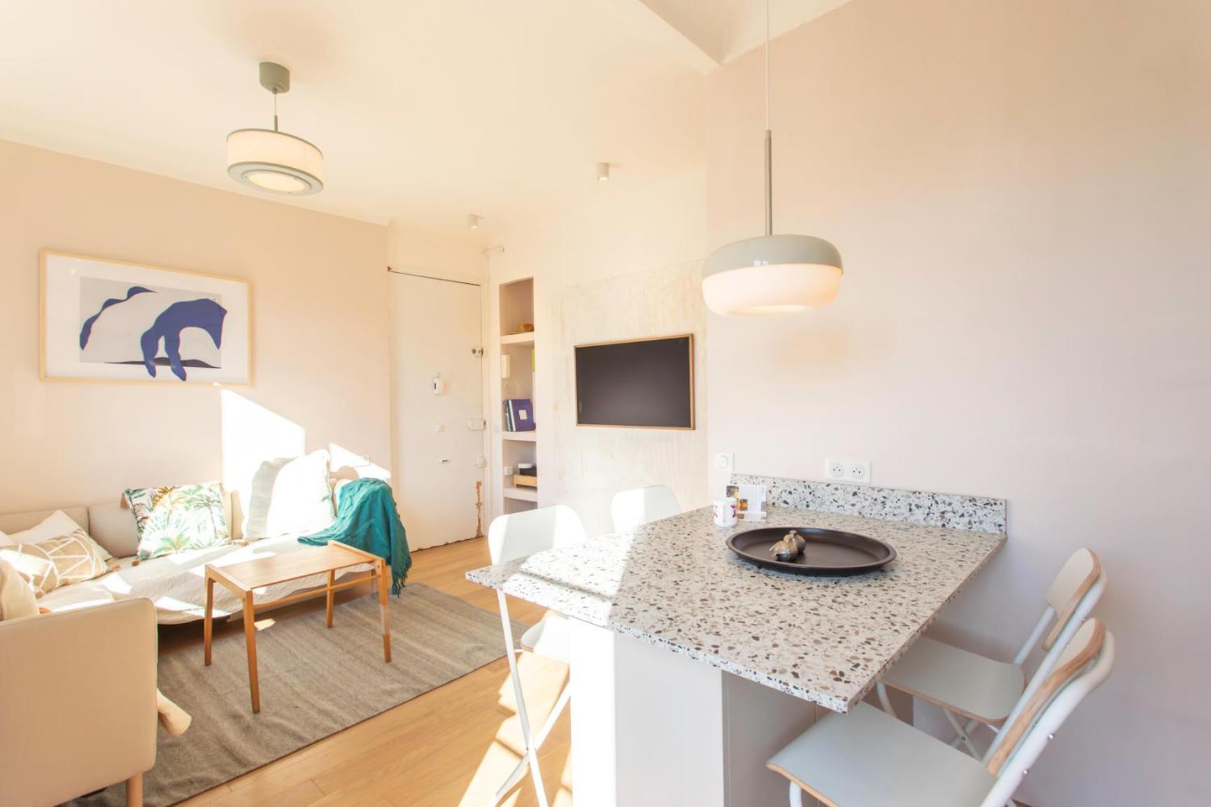 Apartment #25 2bdr Port, 5min From The Old Town Balcony, Ac&wifi Nice