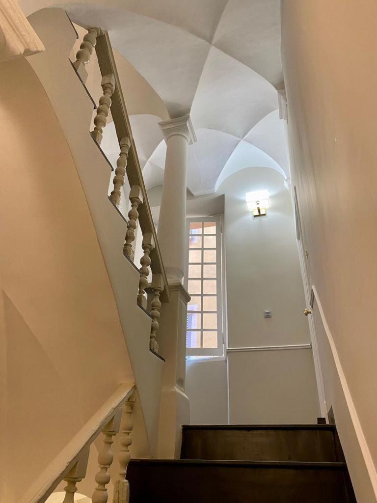 Apartment New- Cozy -4 Guests - Air Conditioning Nice