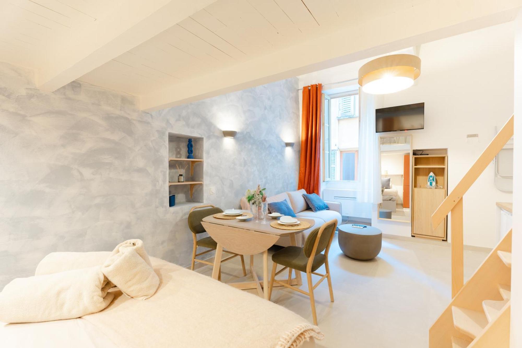 New- Cozy -4 Guests - Air Conditioning