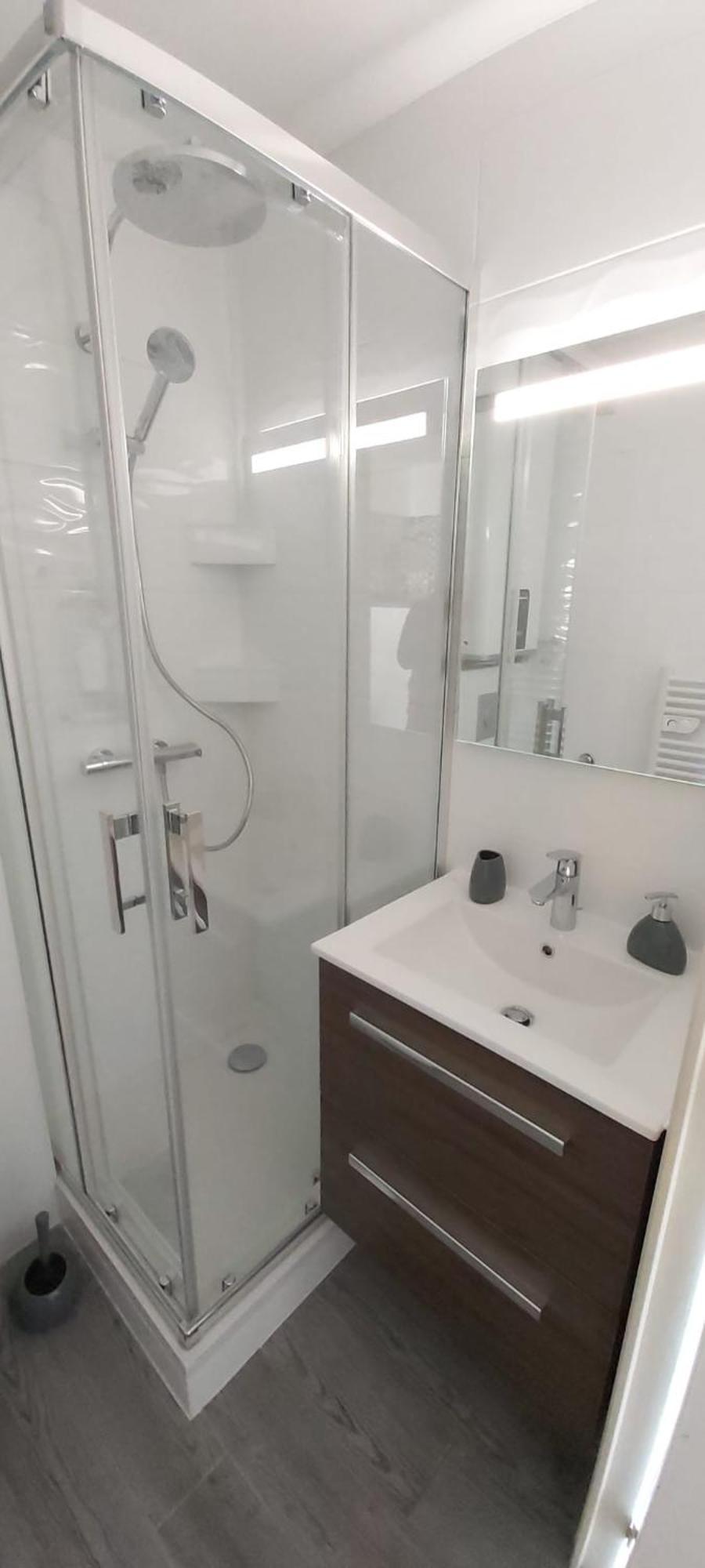 Apartment Cosy Proche Carlone, Balcon Nice