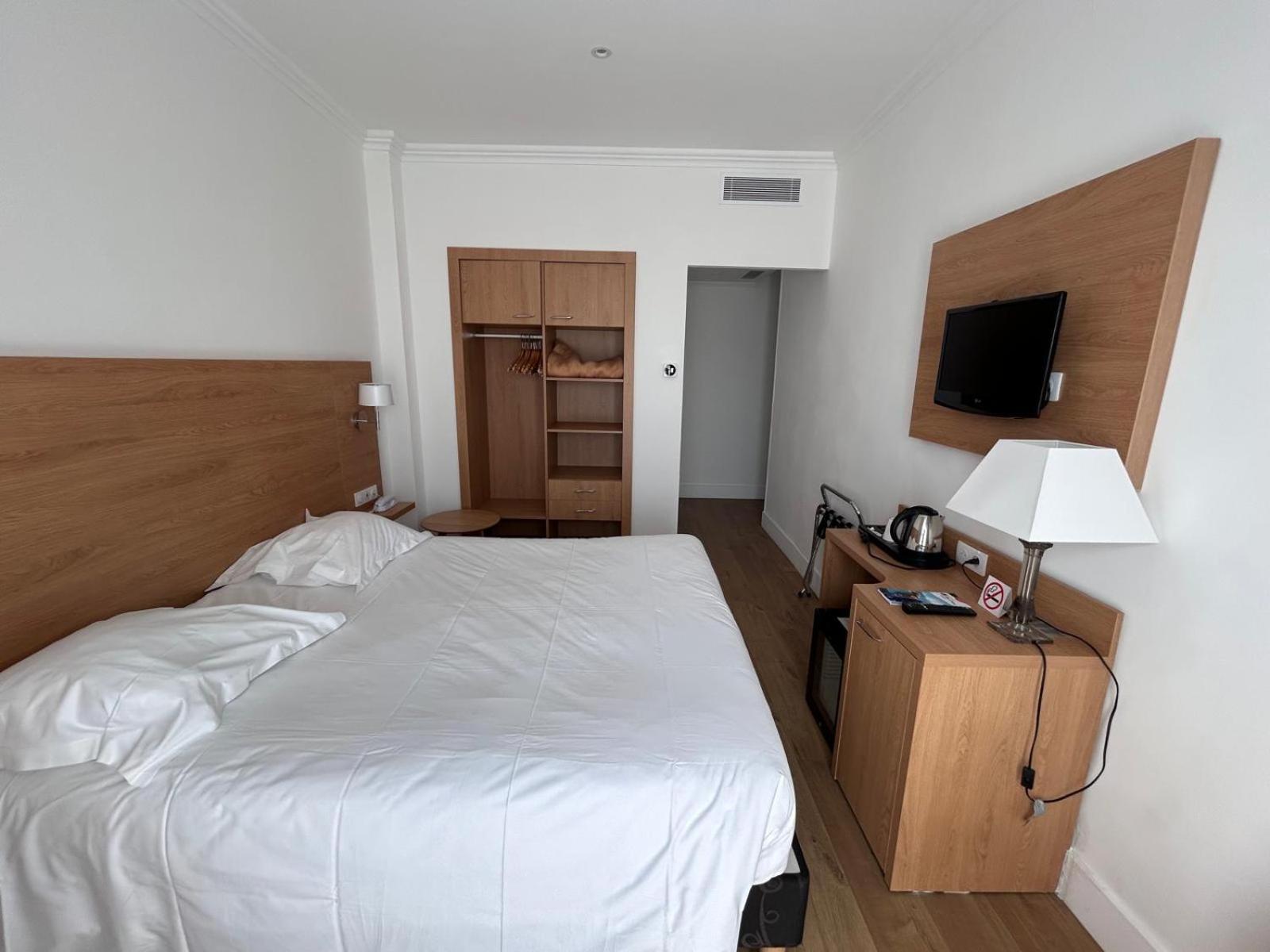 Carlton Nice, Fully Renovated
