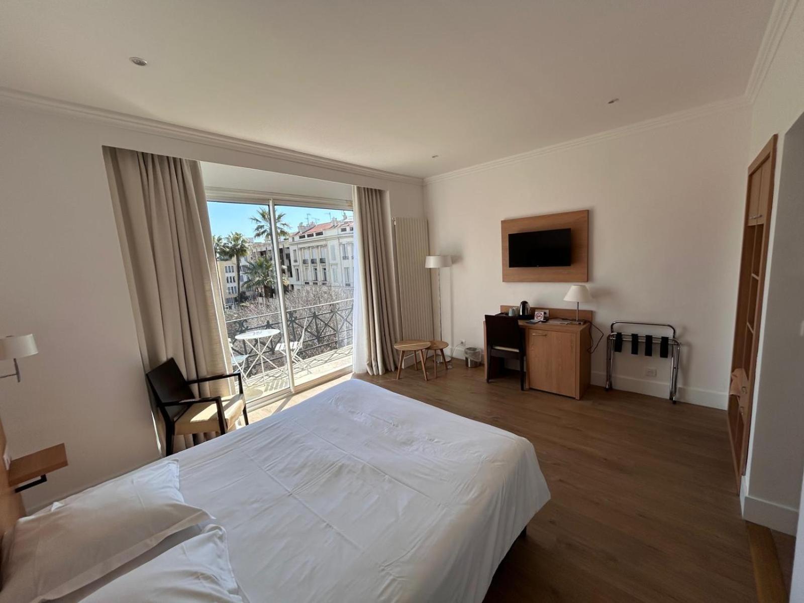 Hotel Carlton Nice, Fully Renovated 3*