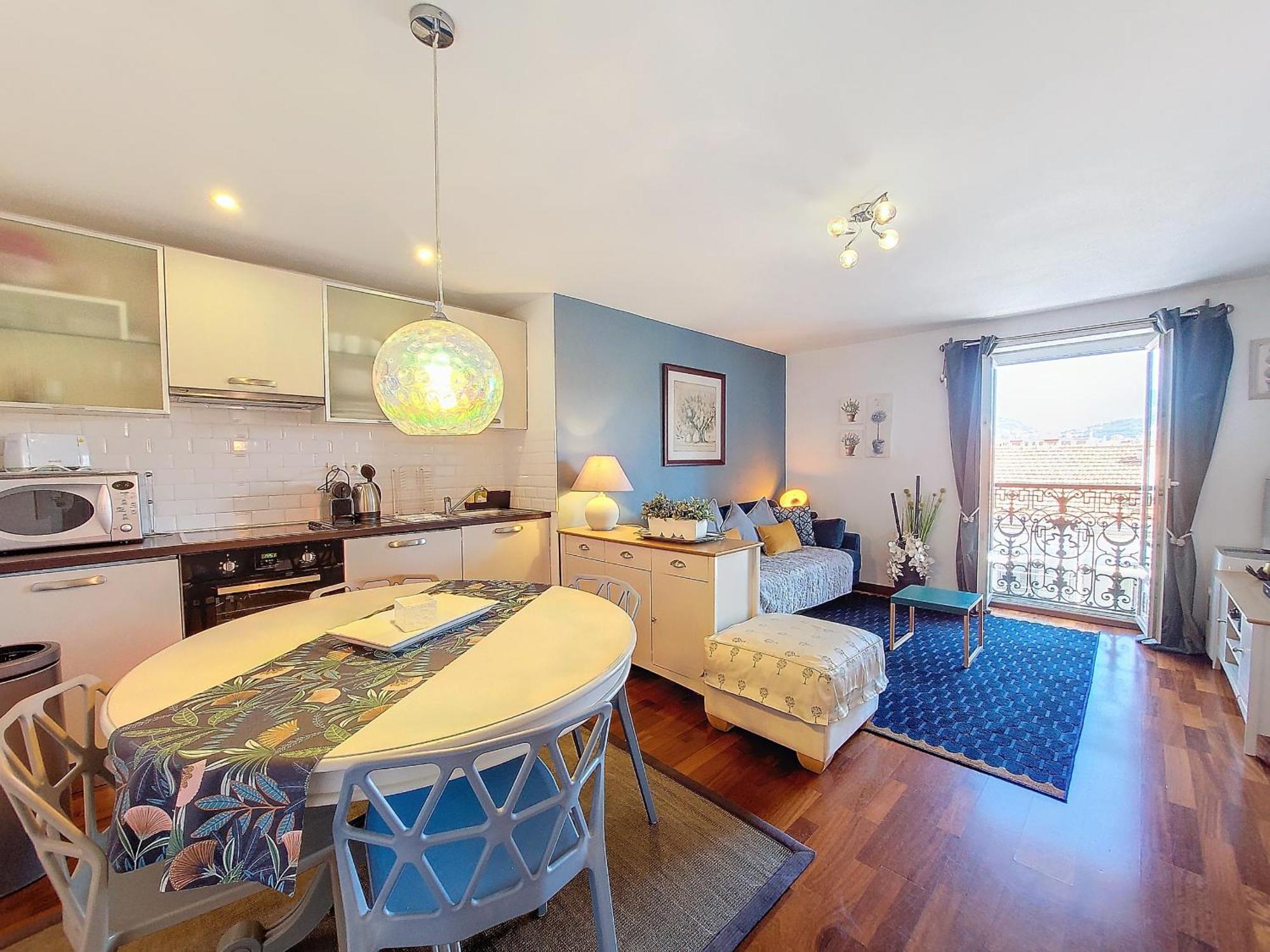 Apartment Nestor&jeeves - Chaise Bleue - - Near