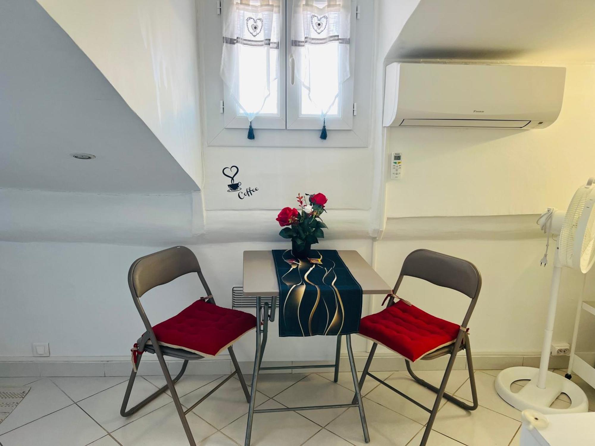 Evasion Romantique Sous Les Toits Au Coeur Du Vieux