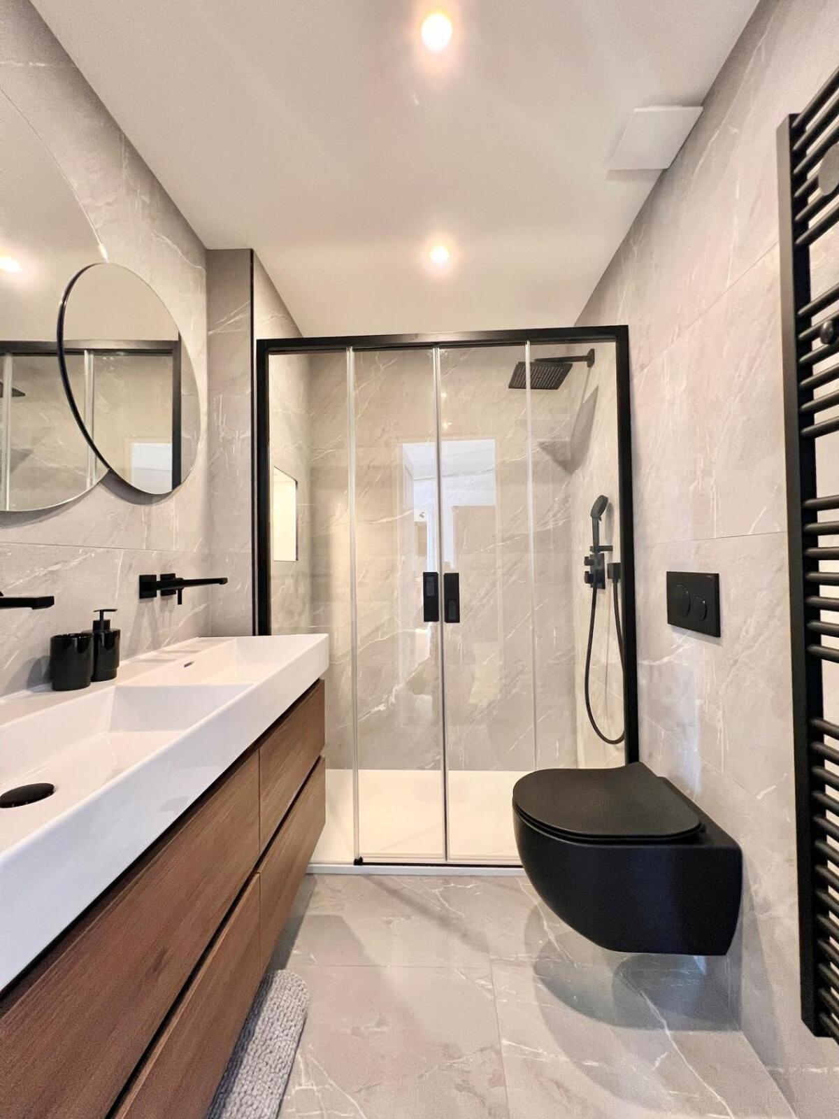 Apartment Charming Peaceful Haven In The Golden Square, Air-conditioned