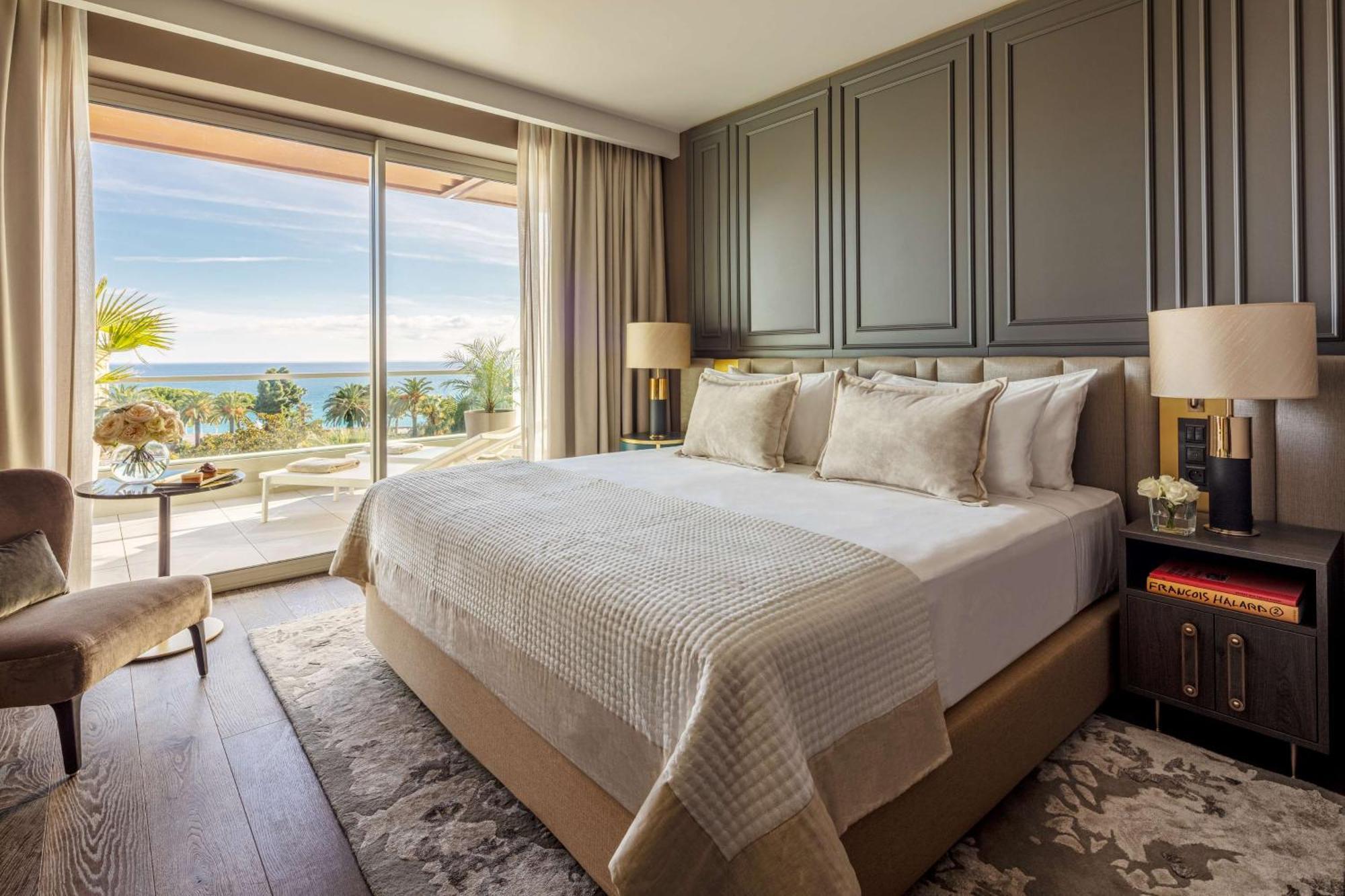 Hotel Anantara Plaza - A Leading Of The World
