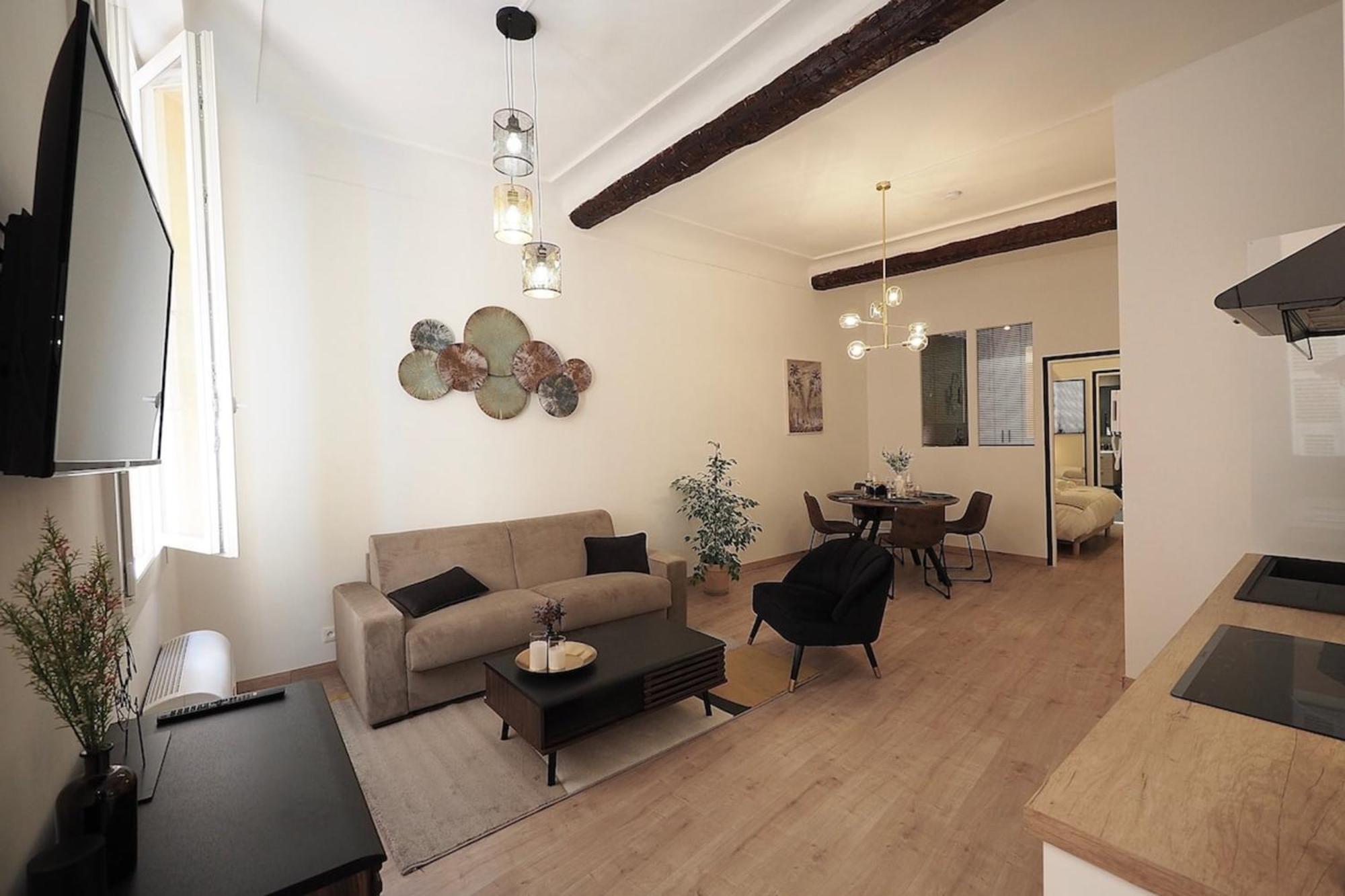 Apartment 06r - Modern - Vieux Nice