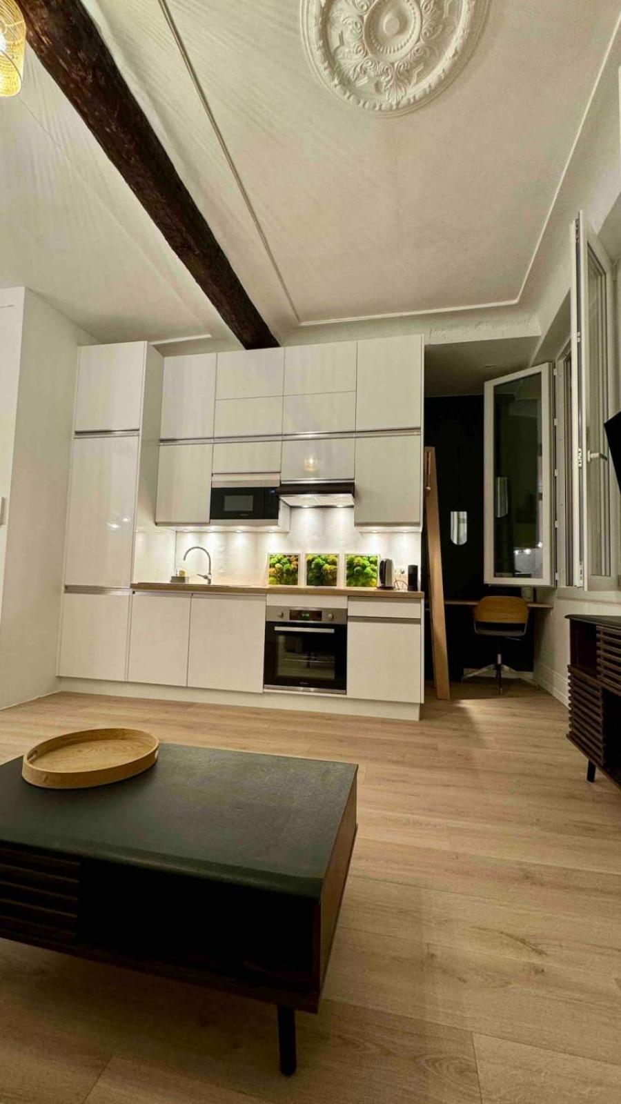 Apartment 06r - Modern - Vieux Nice