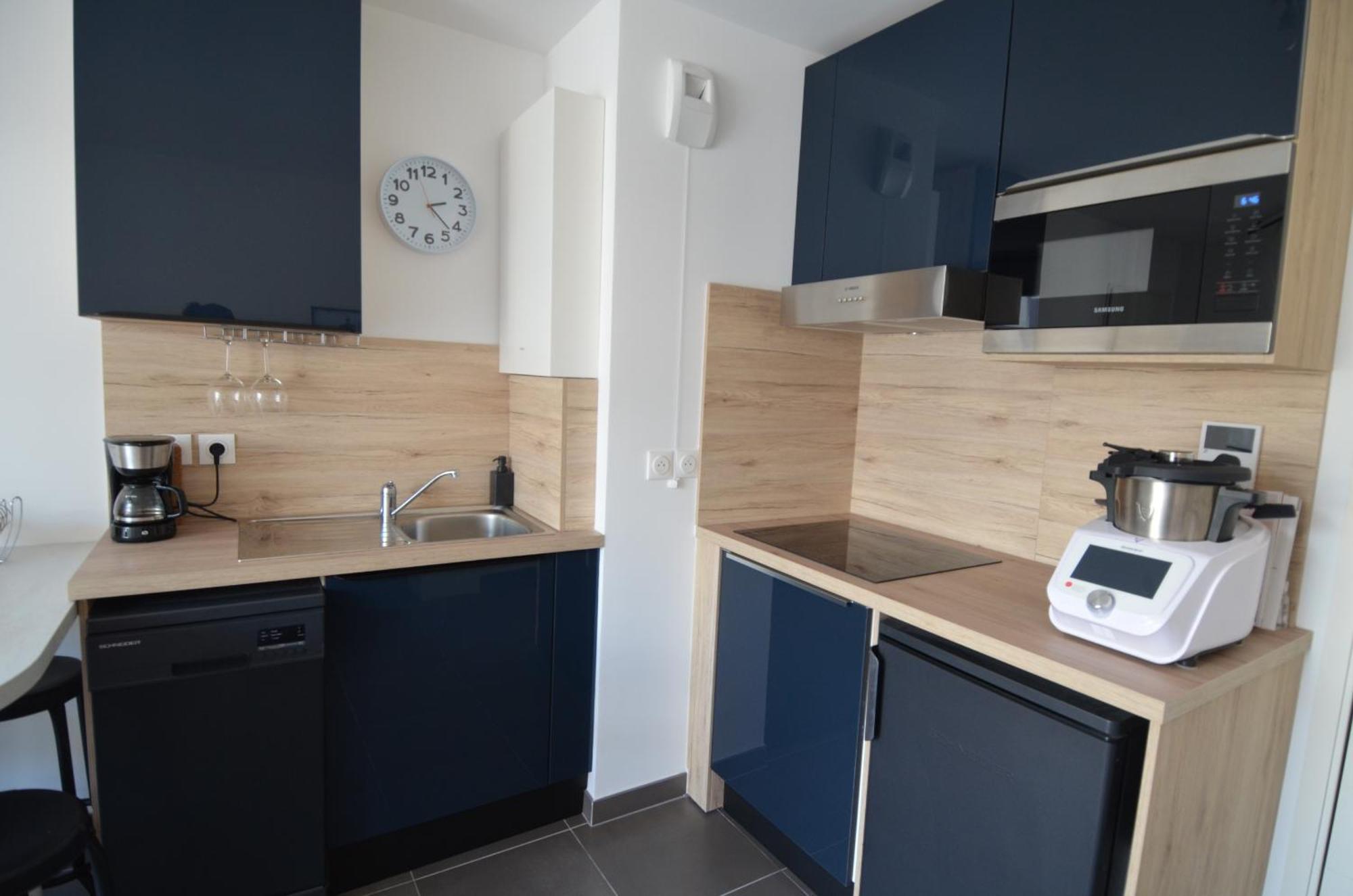 Apartment Smolett - Cosy Au Coeur Du Quartier Du Port Nice