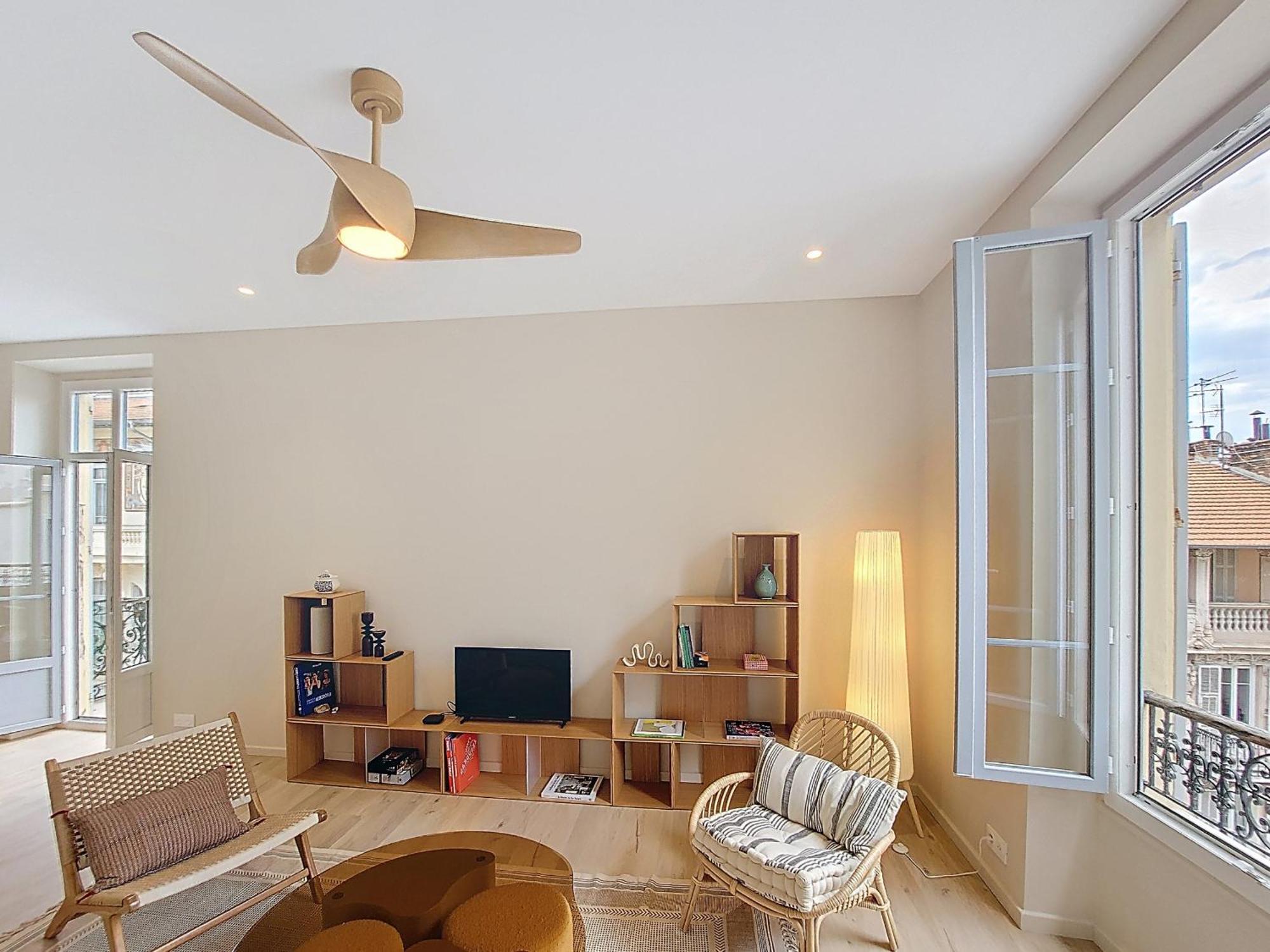 Apartment Nestor&jeeves - Pepyte - Design - Near