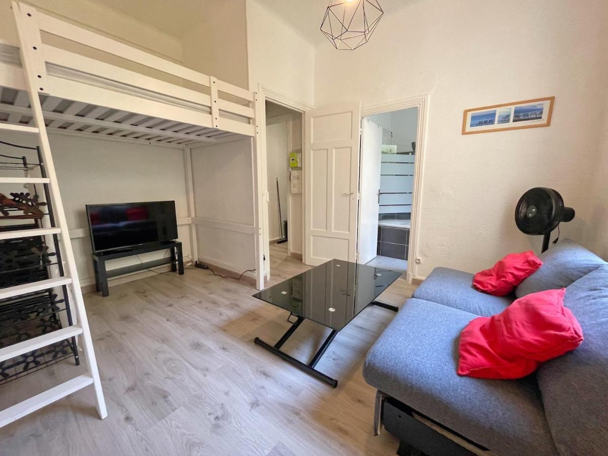 Hypercentre Apartment *