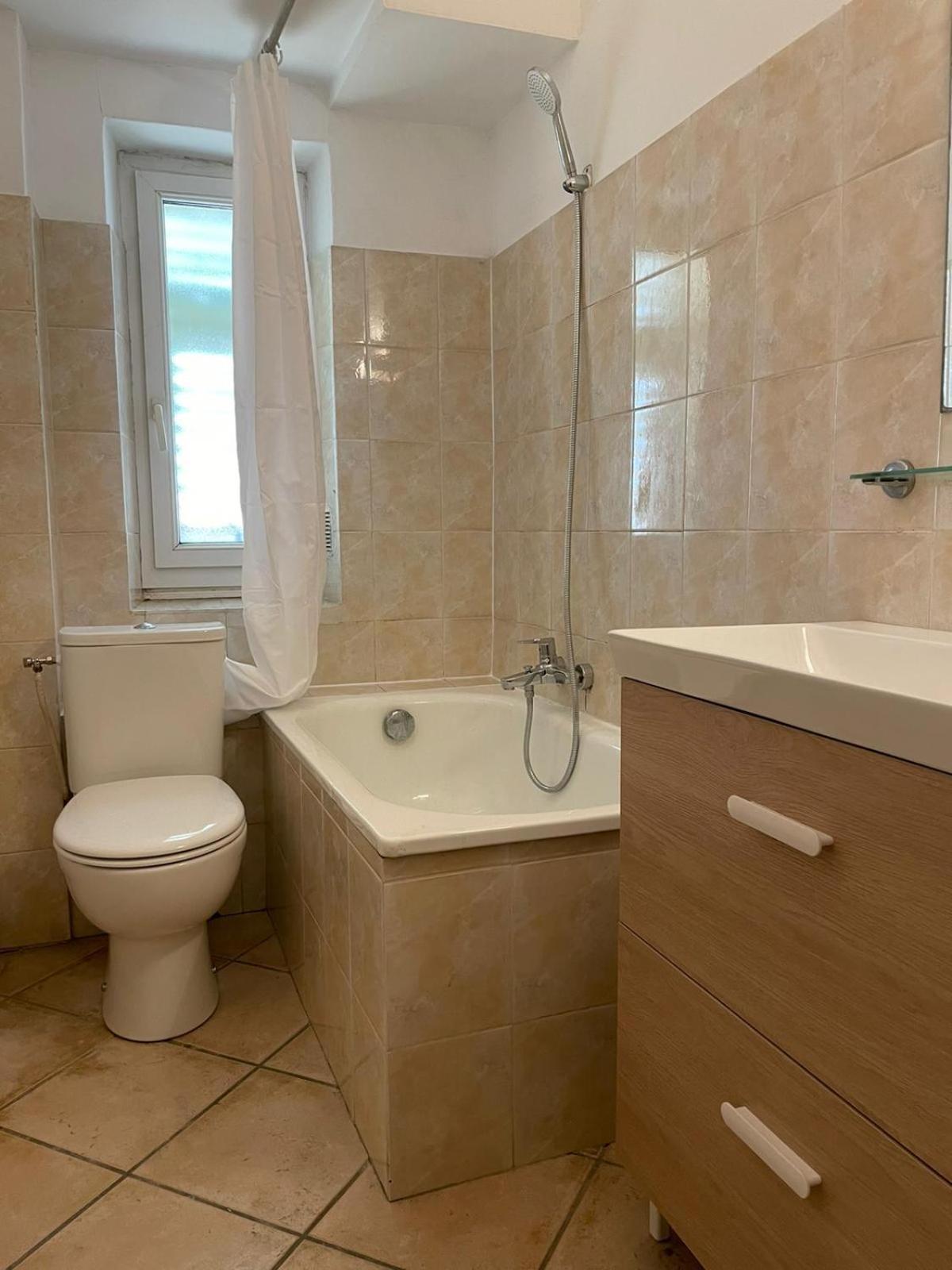 Grand Dans Le Centre De * Nice