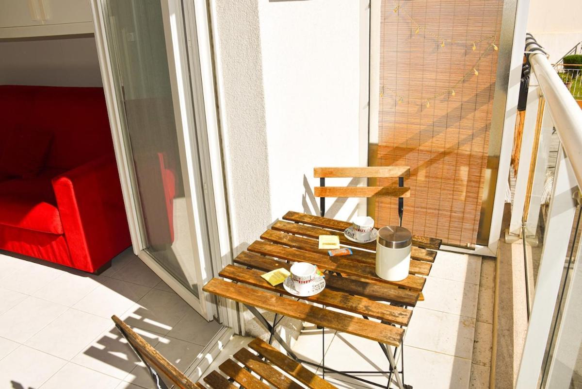 Apartment Avec Terrasse A Nice