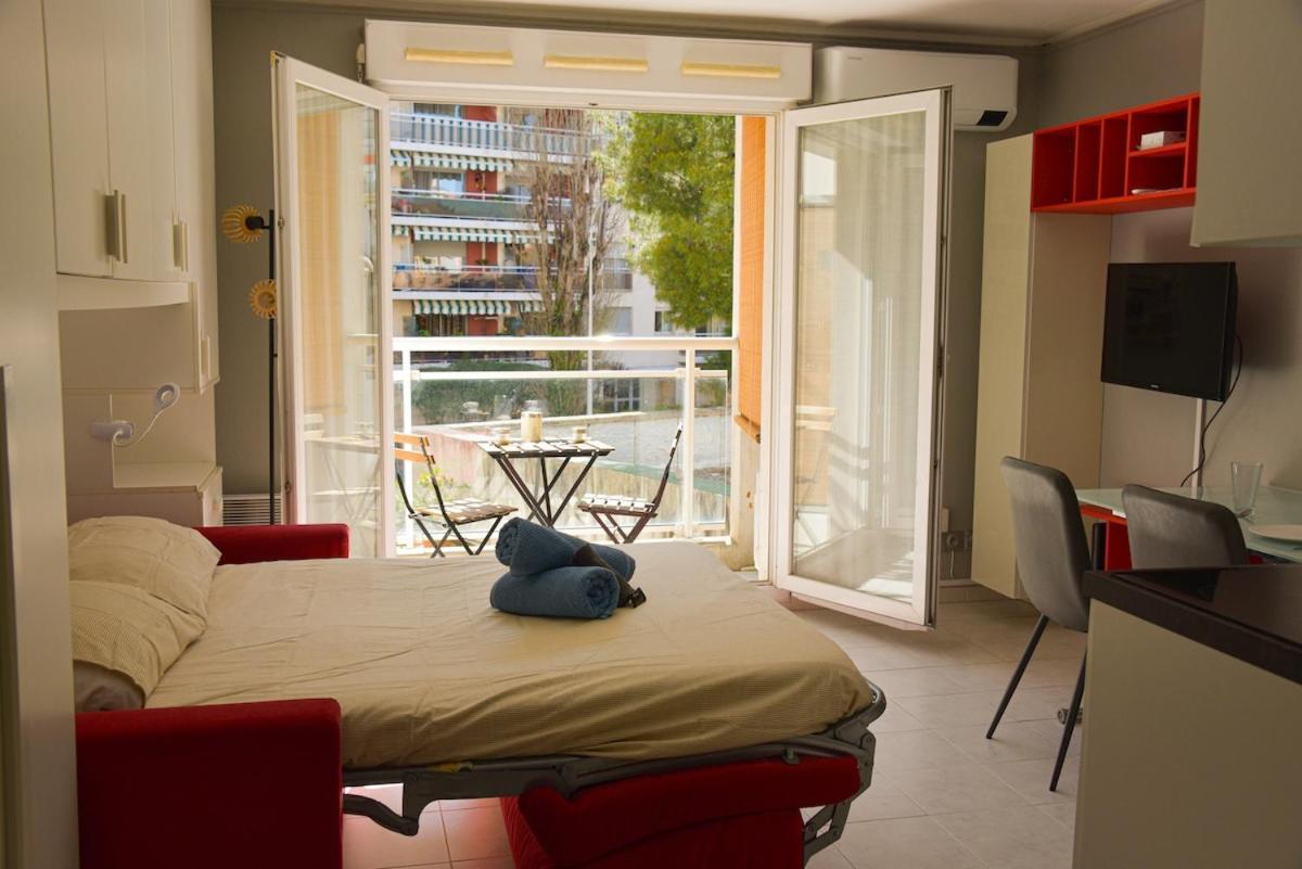Avec Terrasse A *