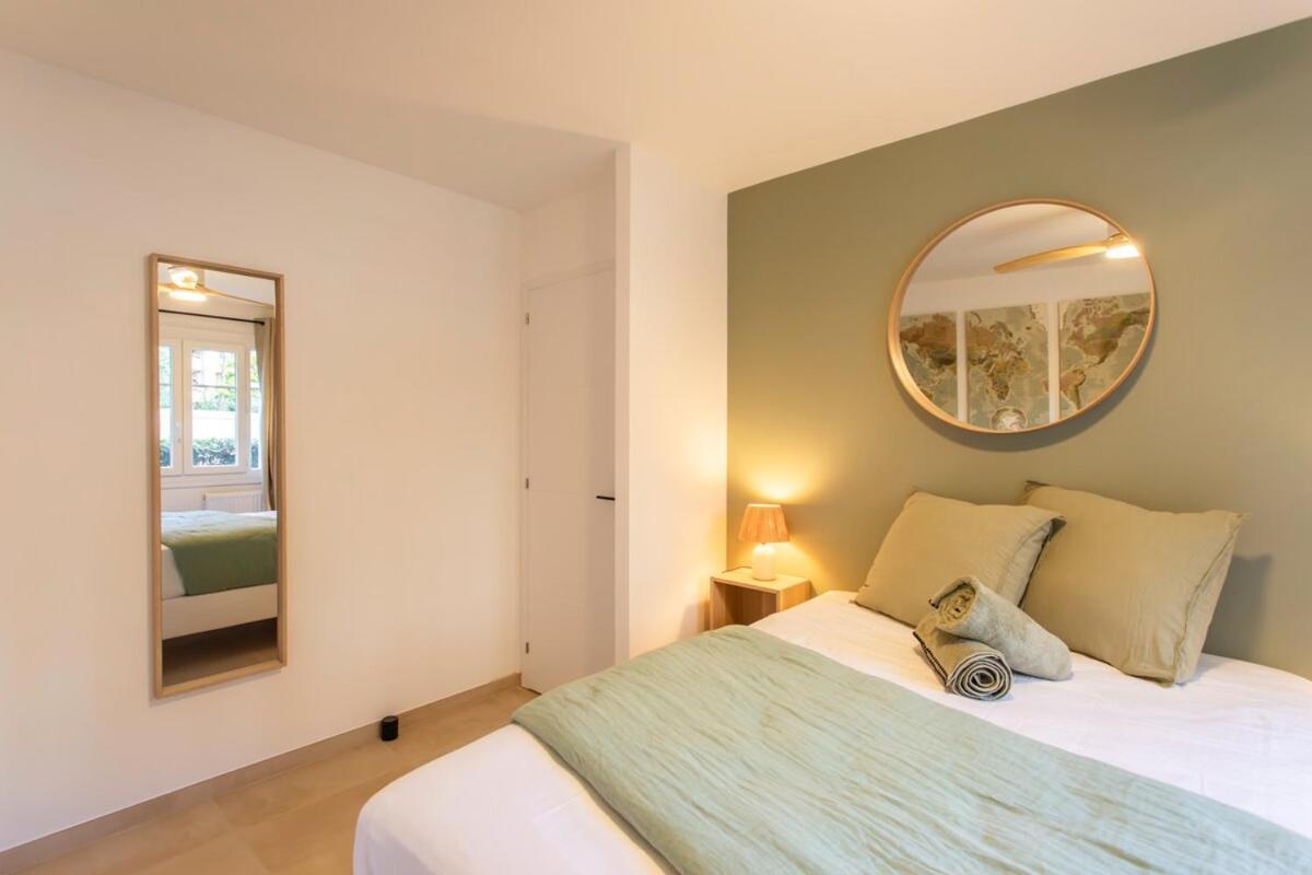 #41 Flat For 6, 3 Bdrs Parking Wifi 5mins Walk Tram T1 * Nice