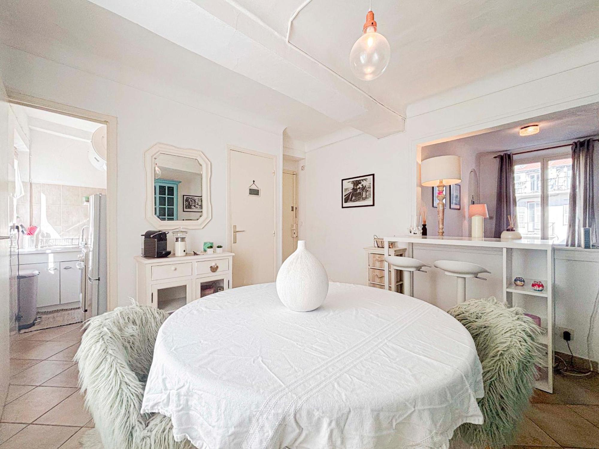 Zone Pietonne - Wifi, Ac, 4 Pers Nice