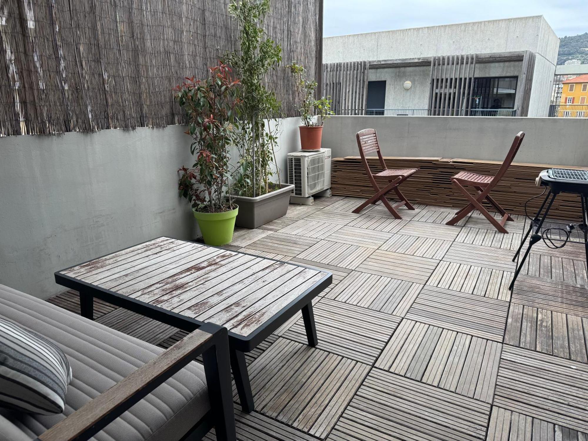 Apartment Beau Avec Belle Terrasse Au Centre De