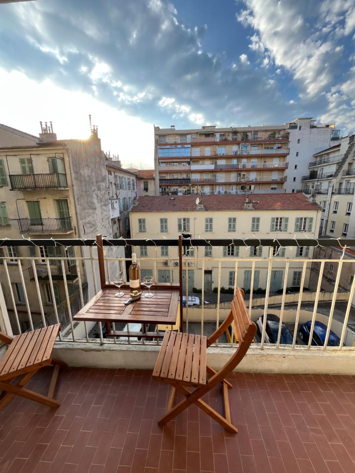 Apartment Lumineux Et Spacieux Avec Balcon Proche Garibaldi *