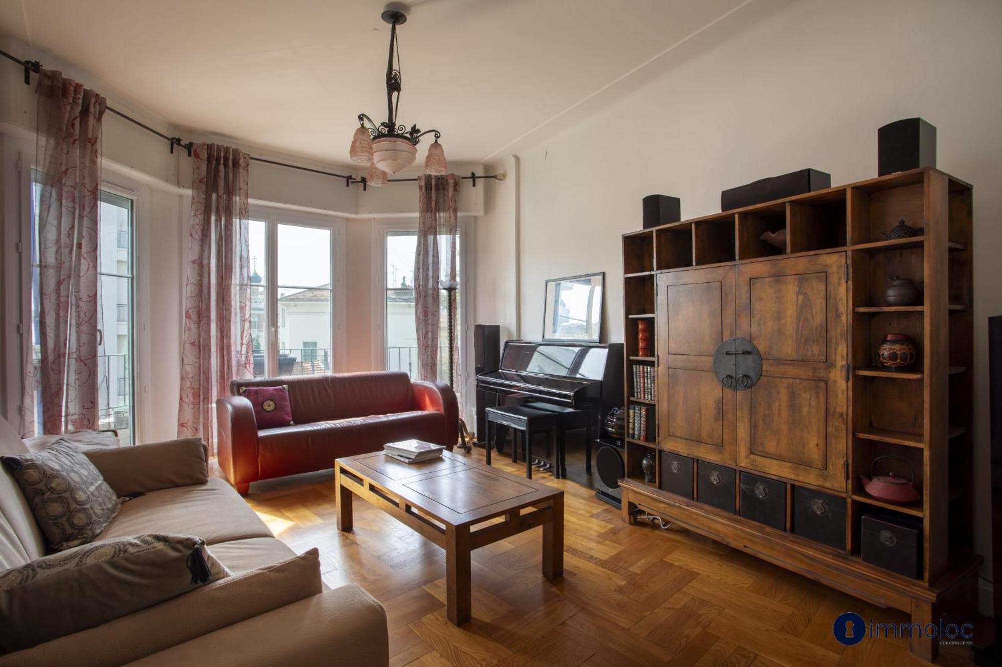 Apartment Air-conditioned In The Imperial Park *