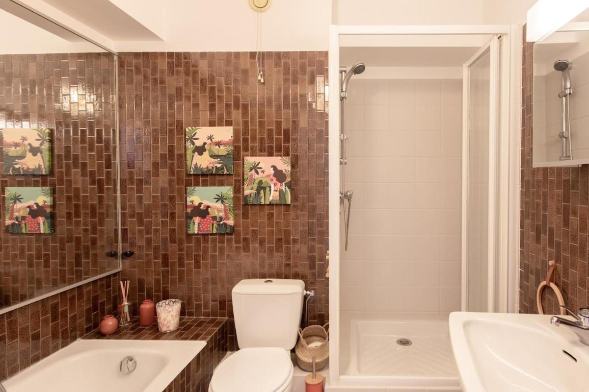 Apartment With Terrace, 8 Min Walk Sea, Parking, Ac