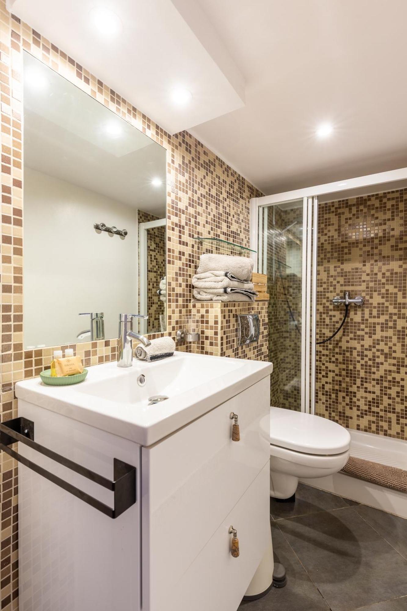 Homelivia Av Jean Medecin Apartment
