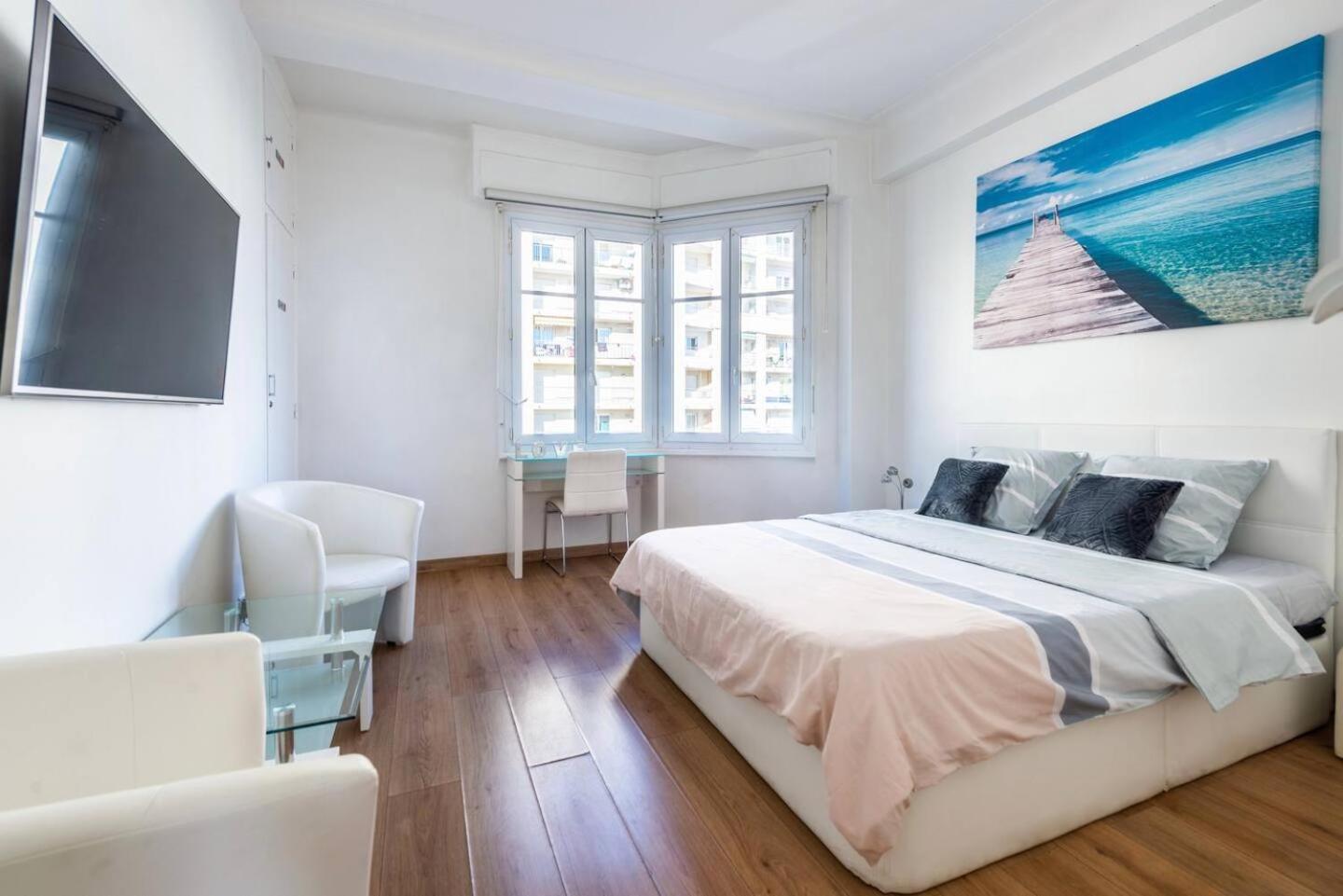Modern Sea View Apartment On Promenade Des Anglais *