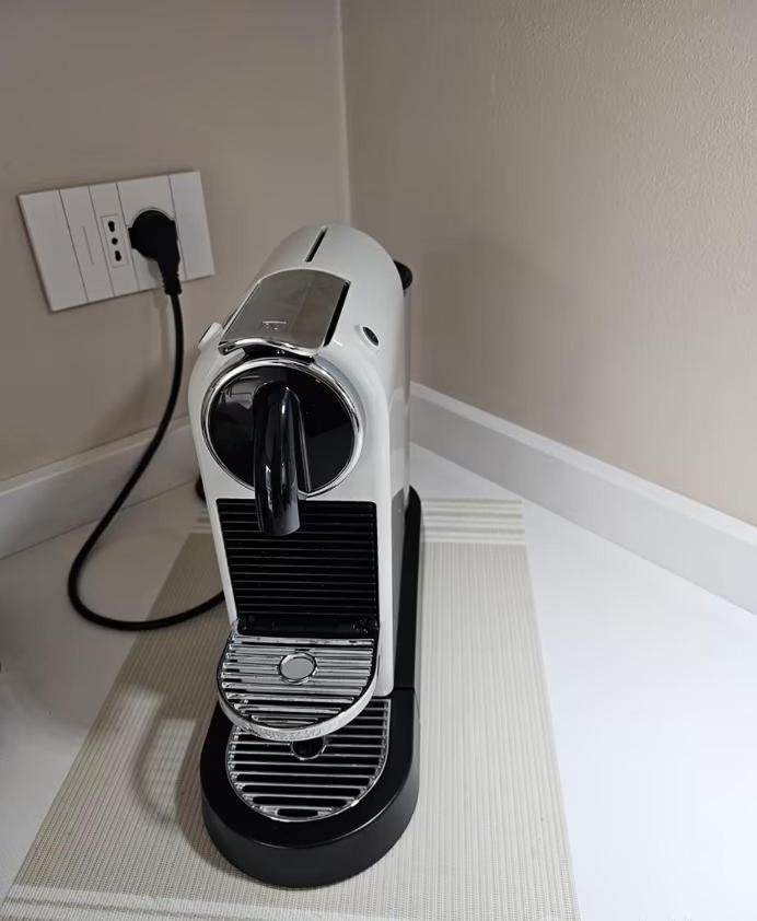 Place Close To The Ac Air , Wi Fi, Parking *