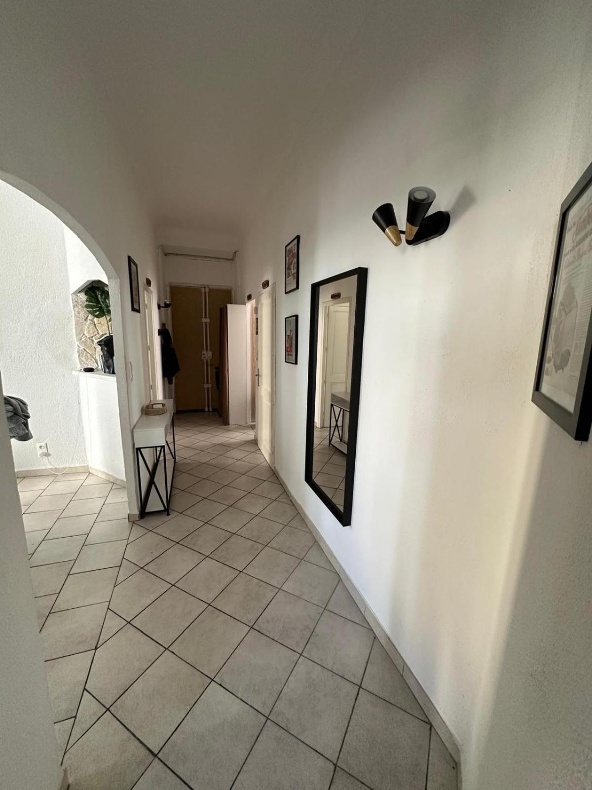 Centre De Apartment *