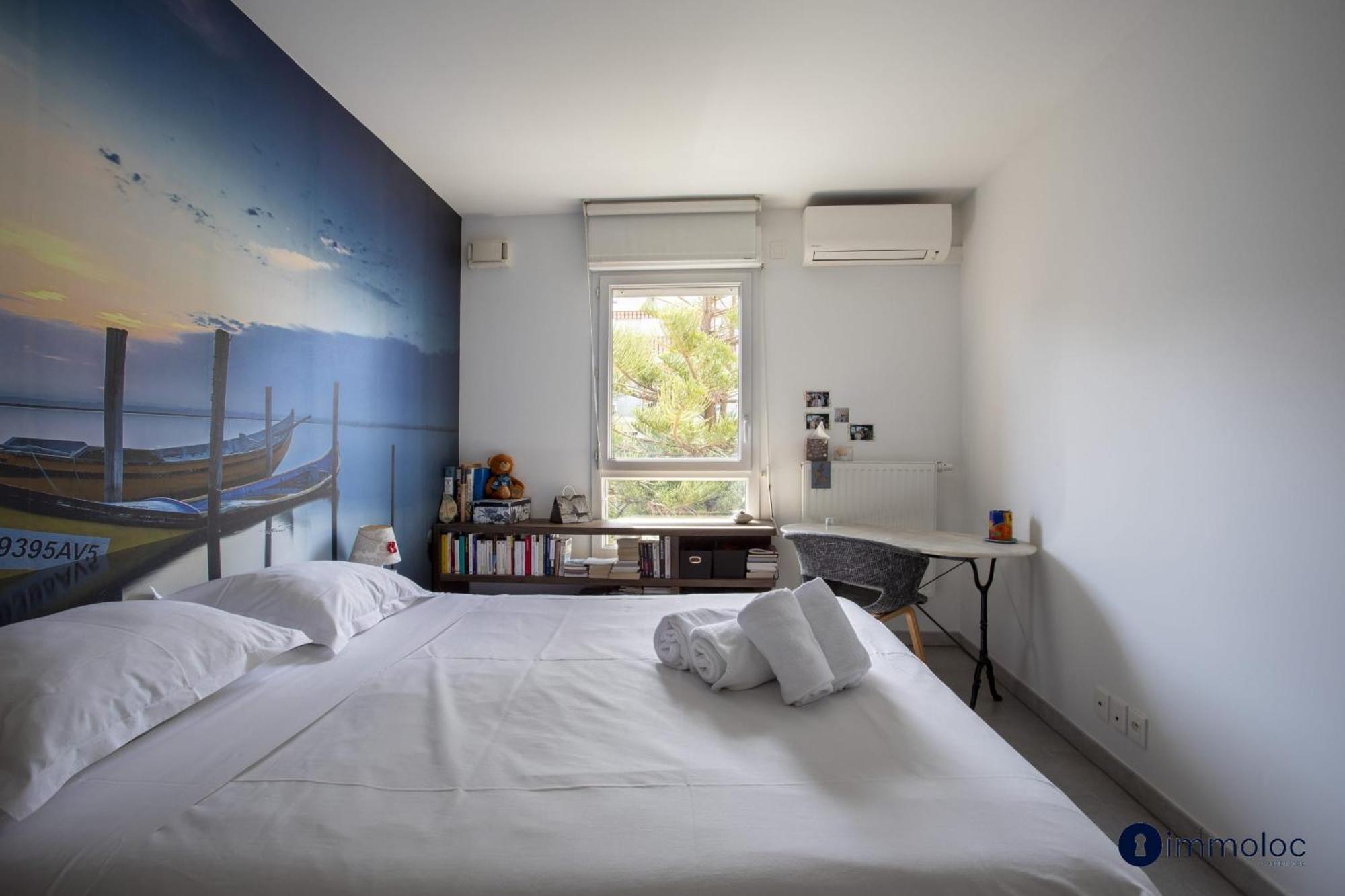 Air-conditioned Near Liberation District Apartment Nice