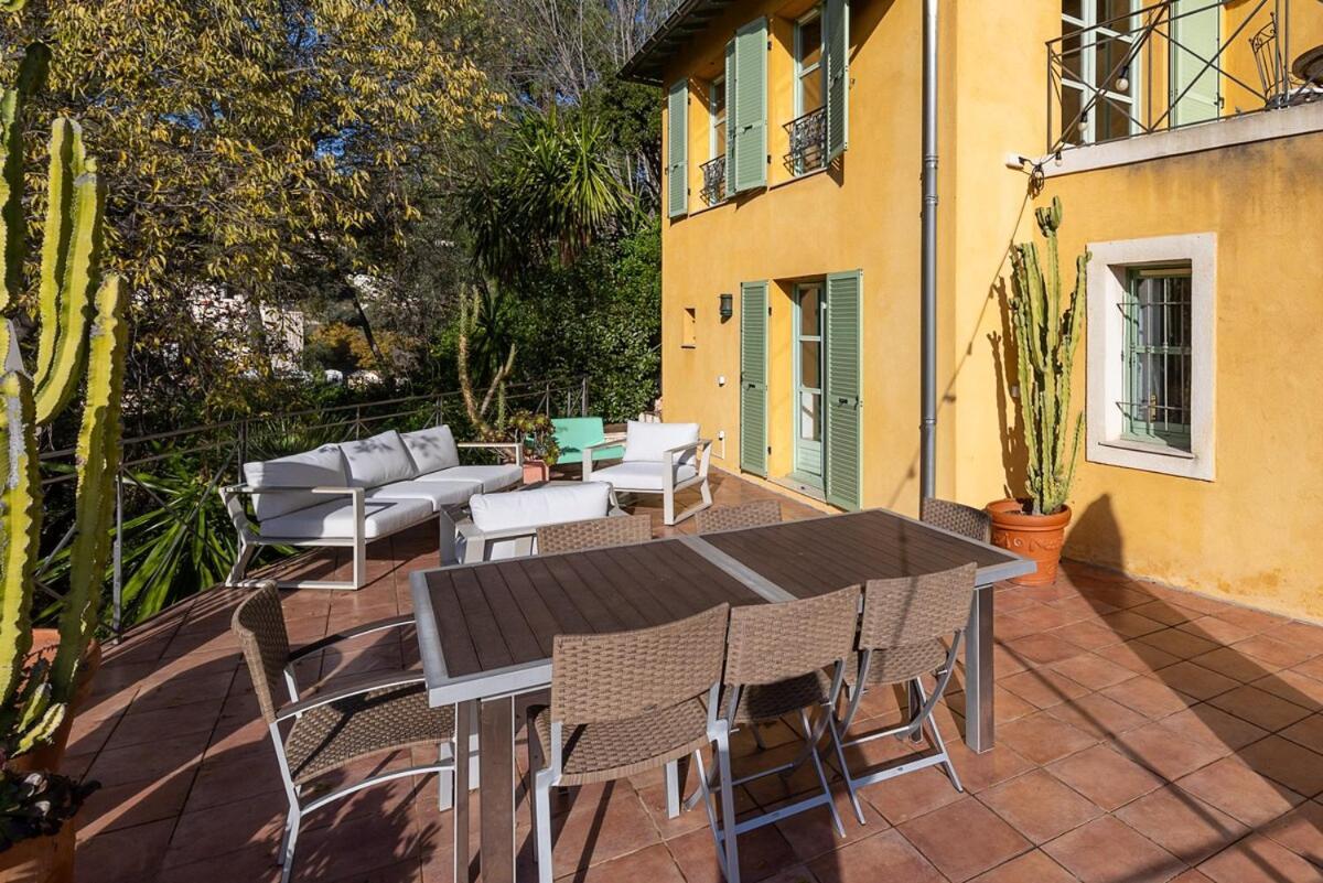 Maison Nicoise, Jardin, Piscine, Parking Double