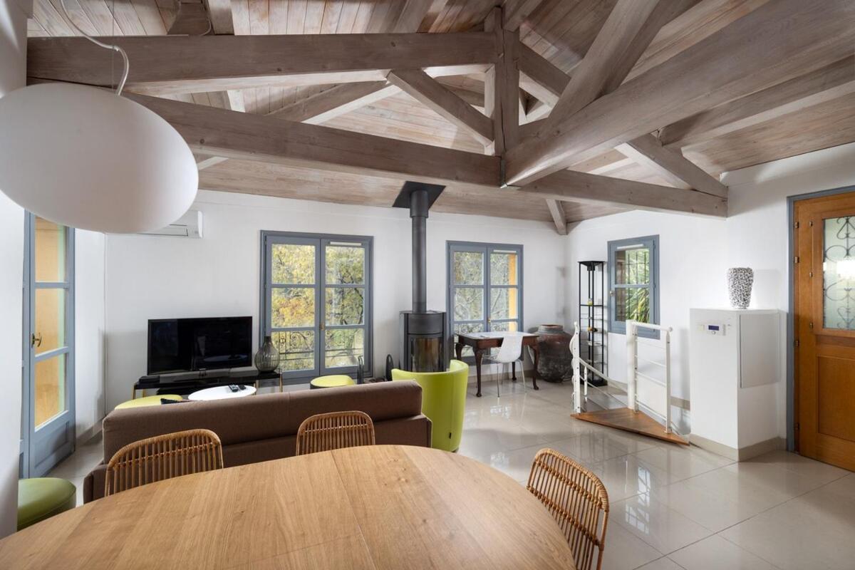 Maison Nicoise, Jardin, Piscine, Parking Double Villa *