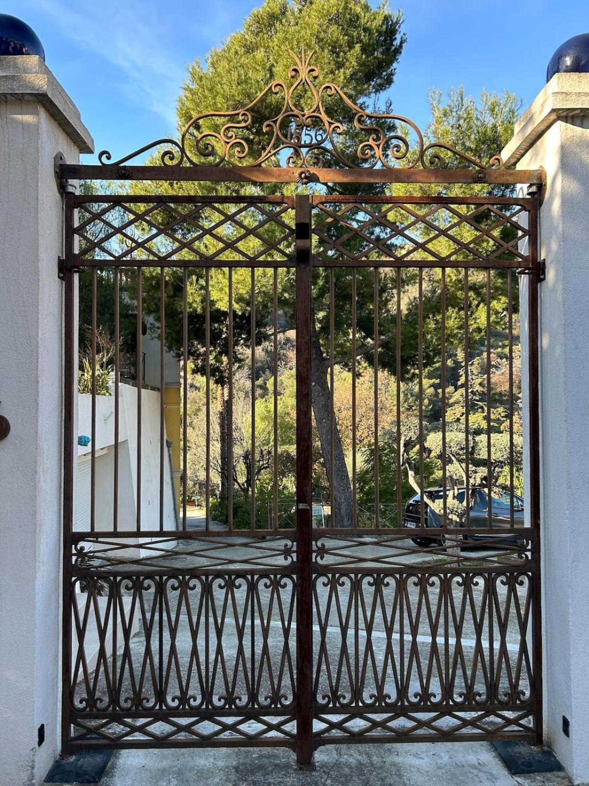 Villa Maison Nicoise, Jardin, Piscine, Parking Double *