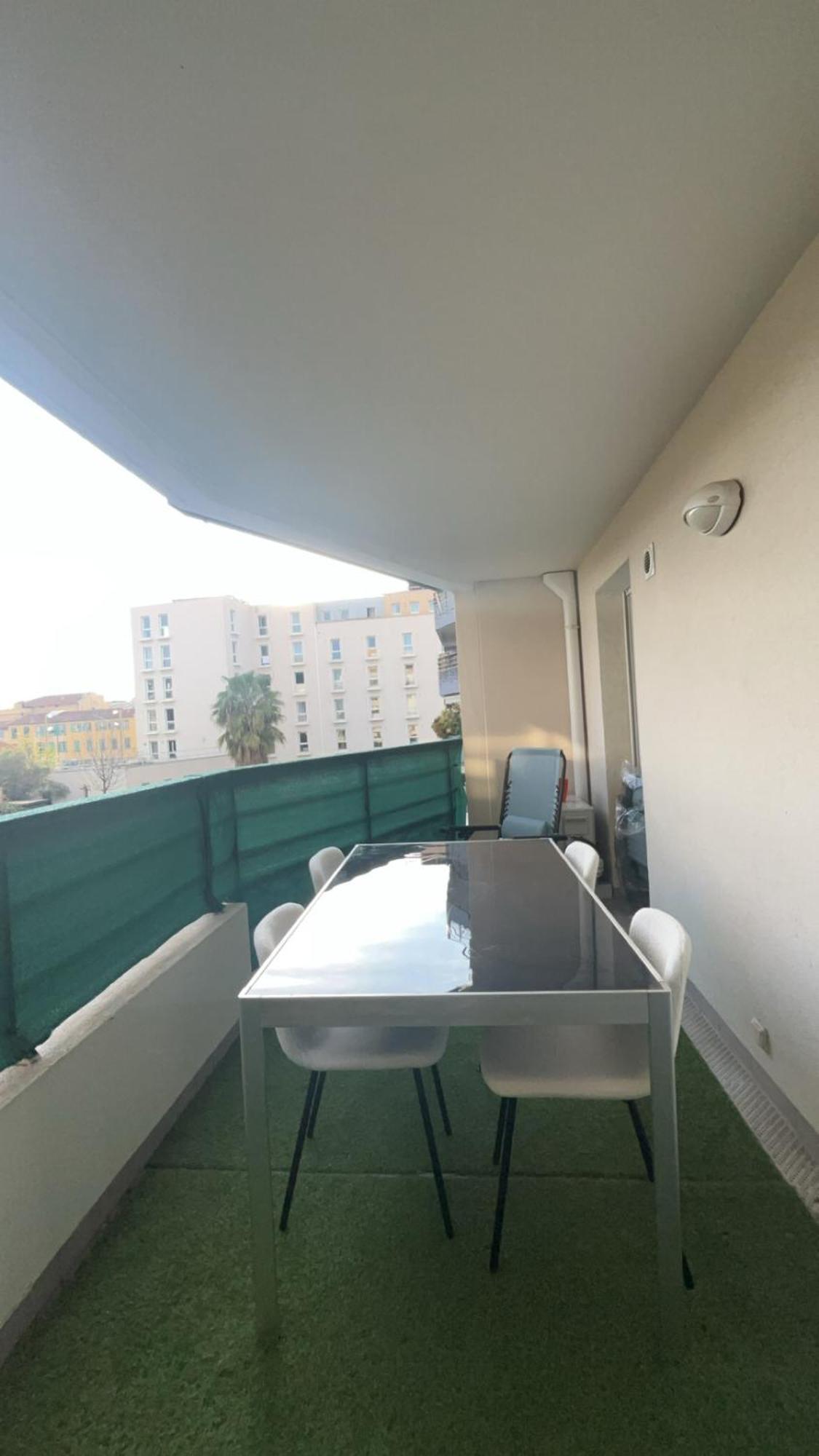 French Riviera, Parking Gratuit, Tram L1 Au Pied De L'immeuble Apartment *